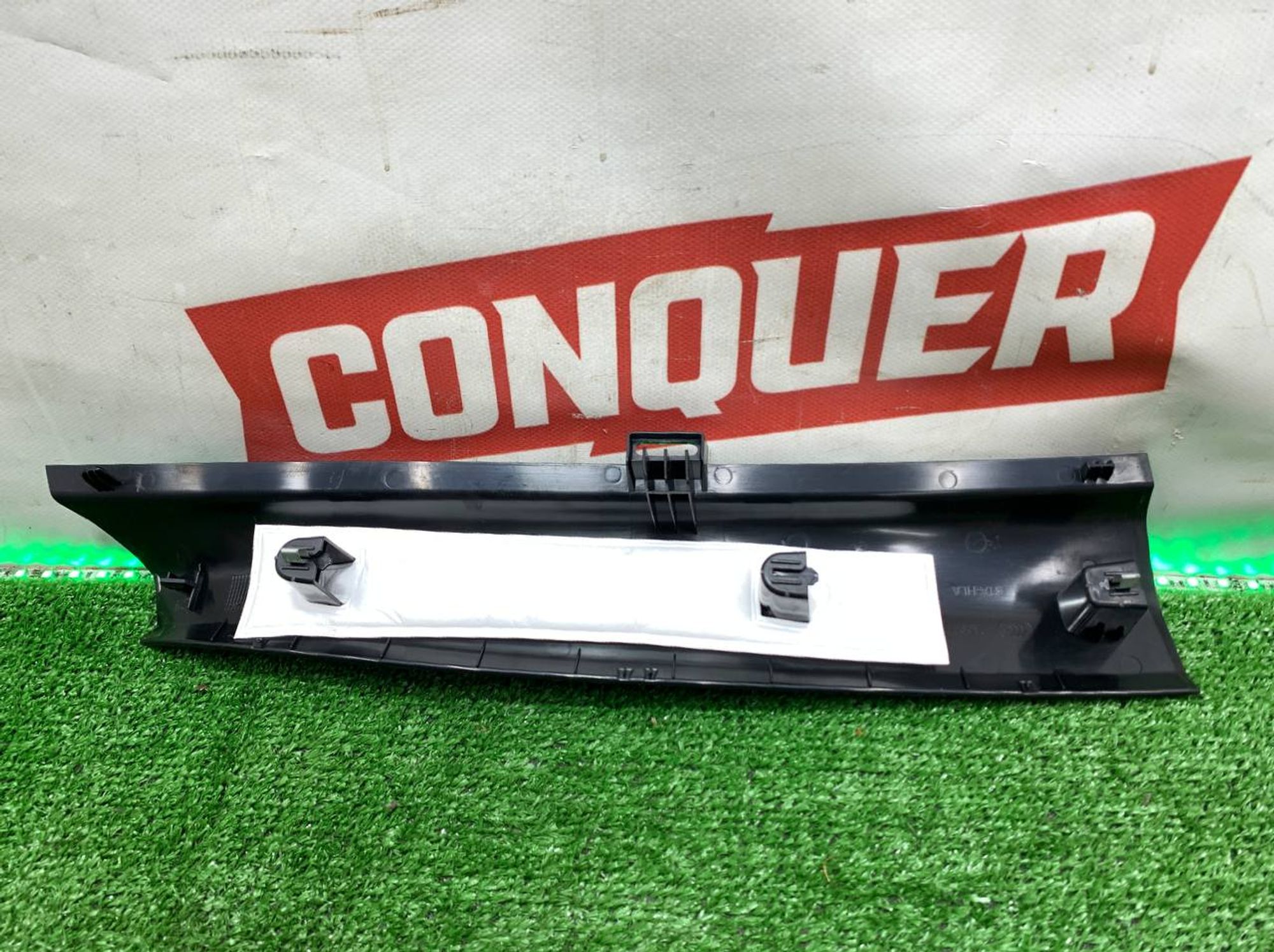 Обшивка стойки задняя левая Volvo XC90 2, 2000 рублей, Москва