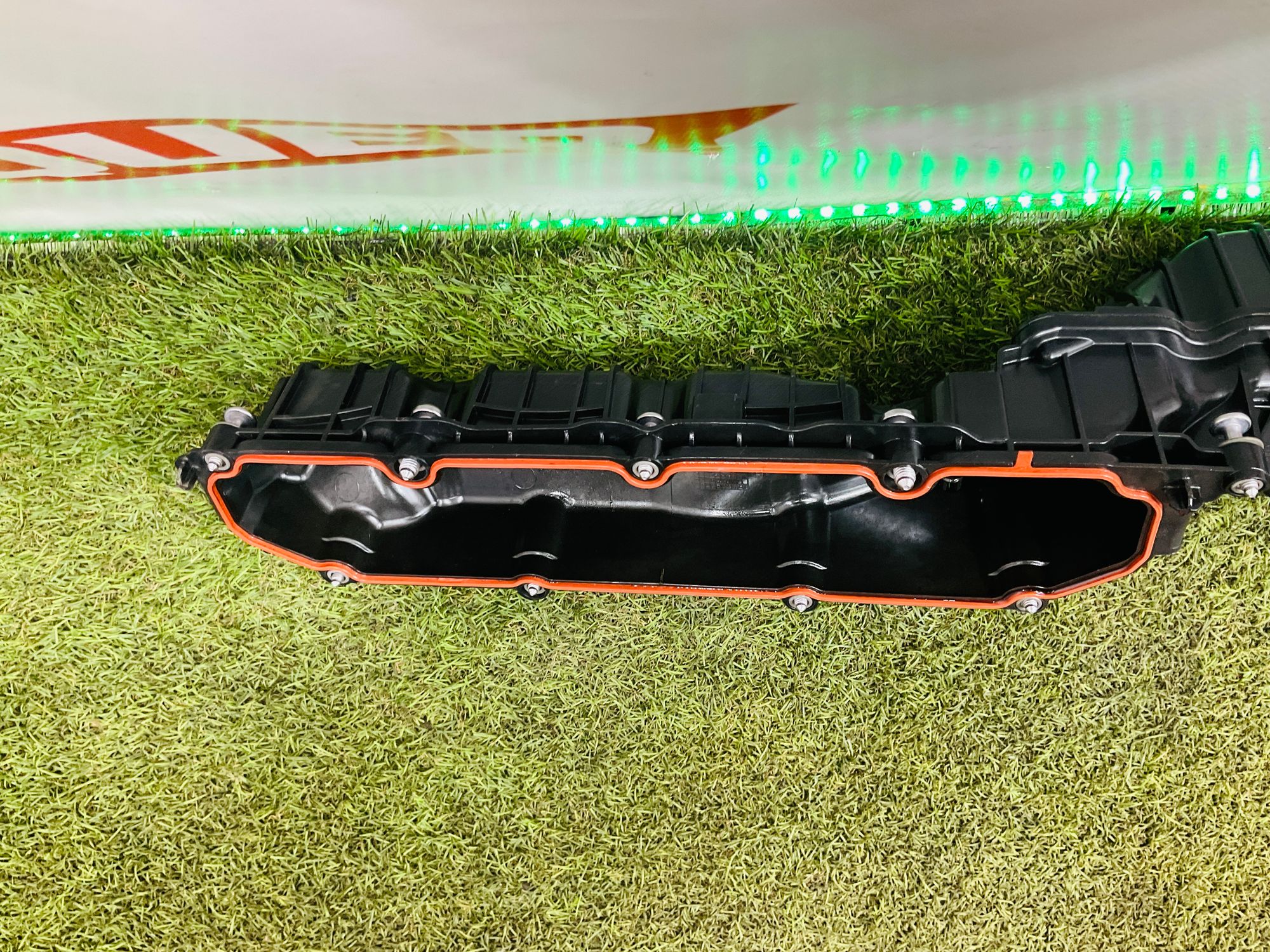 Коллектор впускной BMW M8, F91/F92/F93 2019, 67500 рублей, Москва