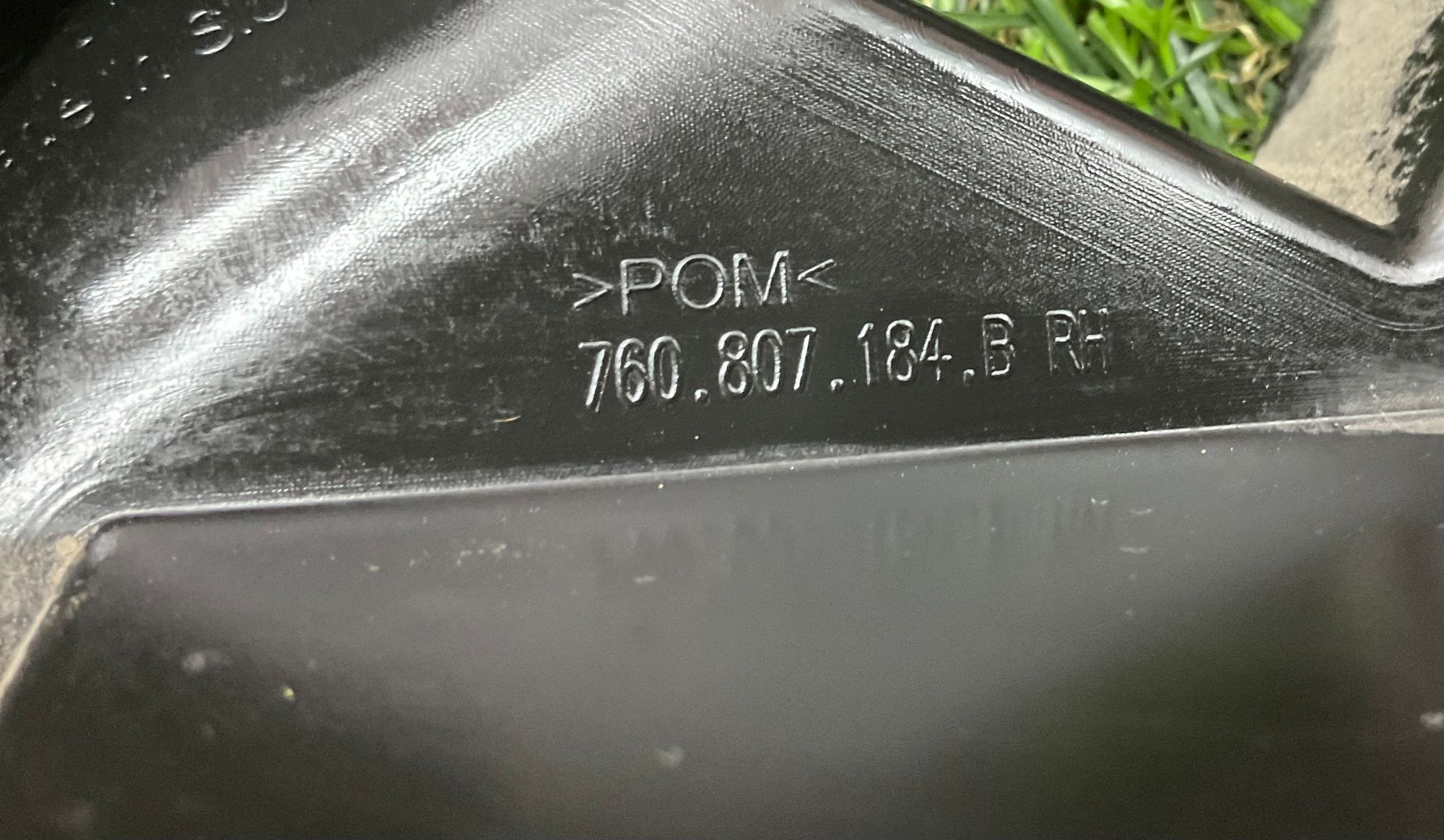 https://ycs.partsauto.market/partsauto-images/thmbs/userImages/h353NjtZg3VDP19b5HMt7LlpbQ93/part/e2a63854-7ae3-4583-b138-98b3132c8599_1785941276993.jpg