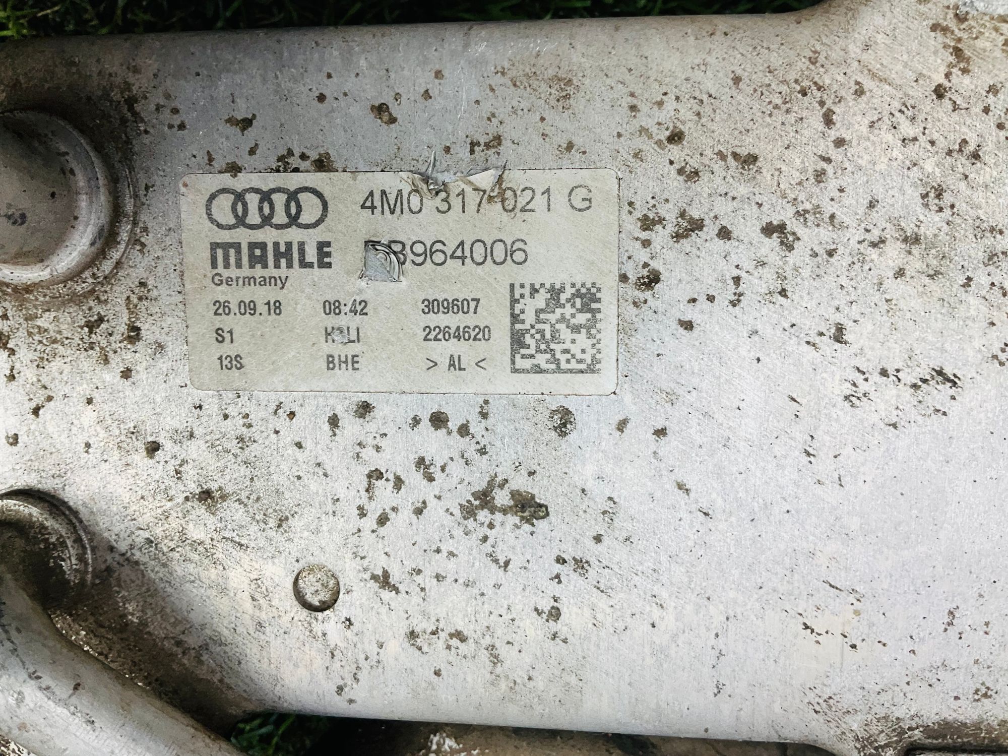 https://ycs.partsauto.market/partsauto-images/thmbs/userImages/h353NjtZg3VDP19b5HMt7LlpbQ93/part/e2b20bd2-2780-4844-ad21-5b1f3b801c27_1787046859068.jpg