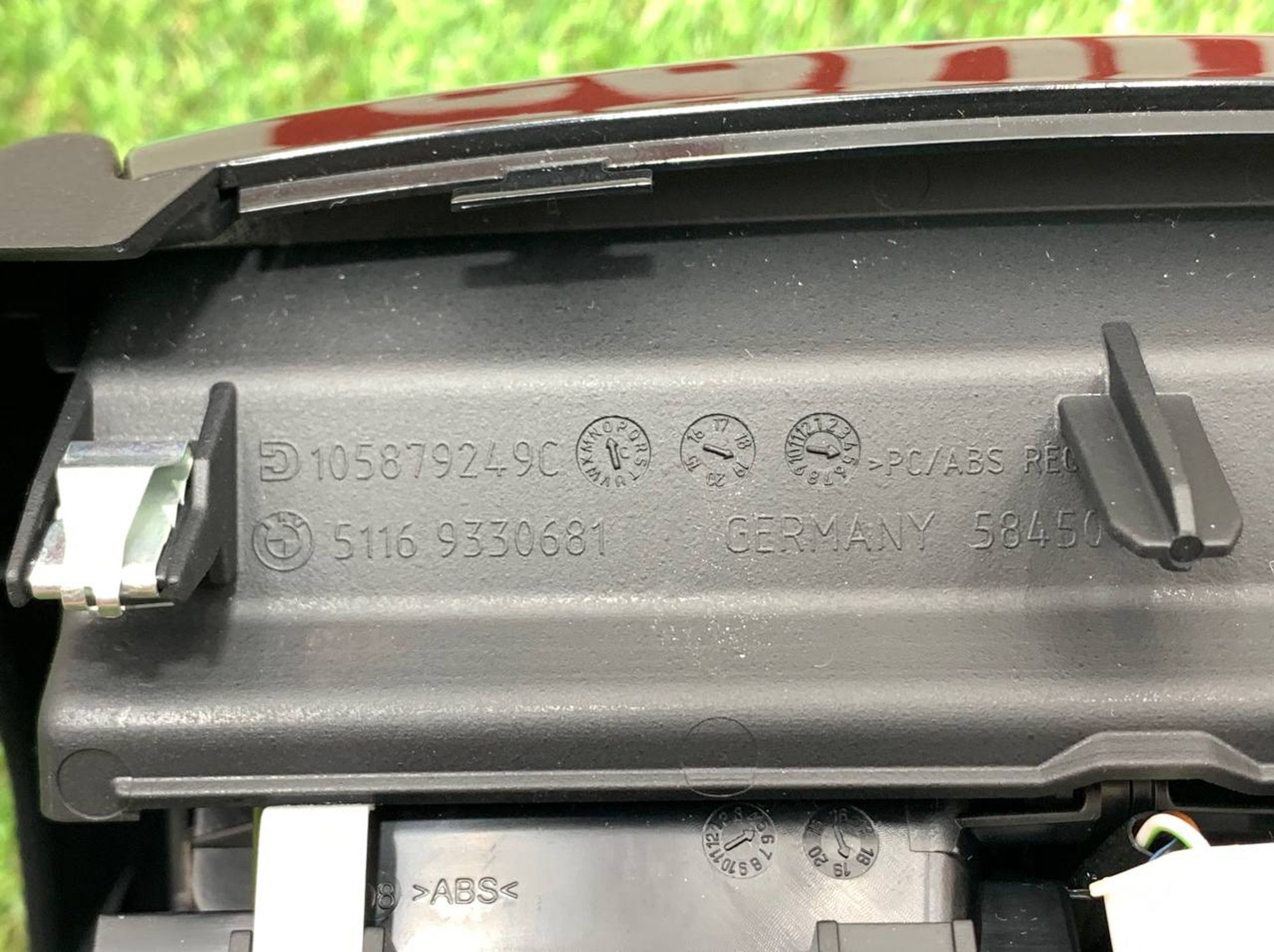 https://ycs.partsauto.market/partsauto-images/thmbs/userImages/h353NjtZg3VDP19b5HMt7LlpbQ93/part/e2da2ea6-c03f-4d34-8329-f05e358f1706_1718105704929.jpg