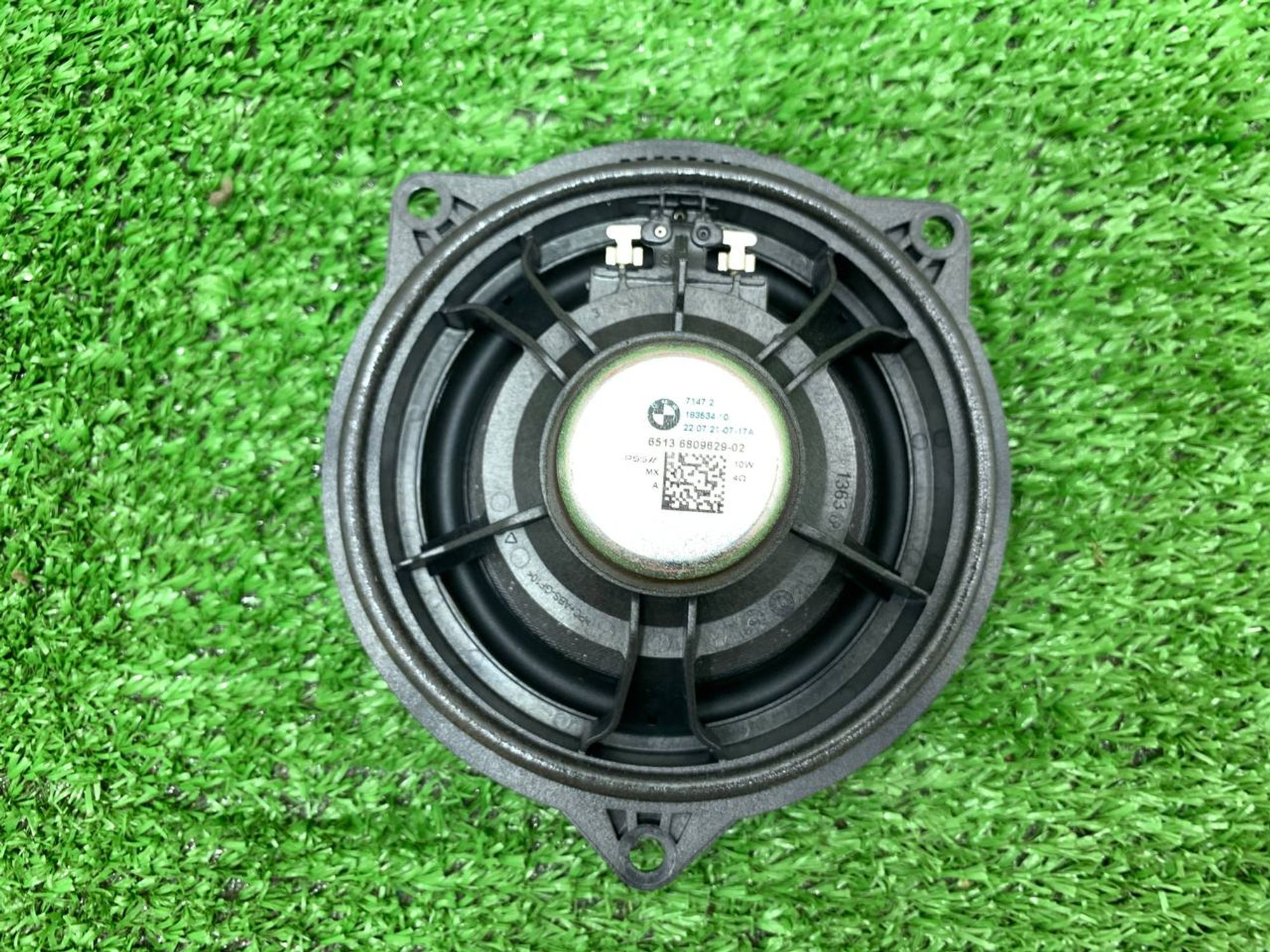 https://ycs.partsauto.market/partsauto-images/thmbs/userImages/h353NjtZg3VDP19b5HMt7LlpbQ93/part/e366474e-d721-4e0c-98fd-a269e89eef30_1719652091221.jpg