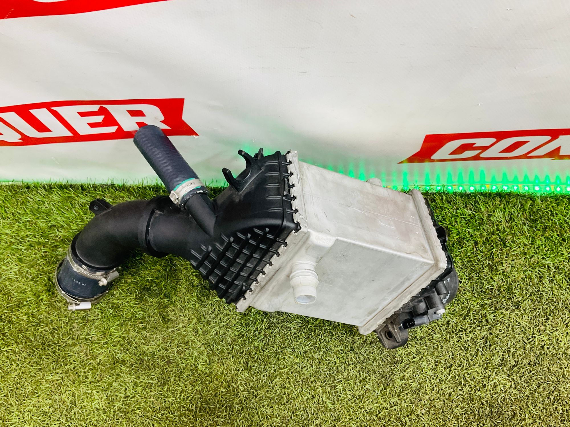 Интеркулер правый S63 BMW M8, F91/F92/F93 2019, 37500 рублей, Москва