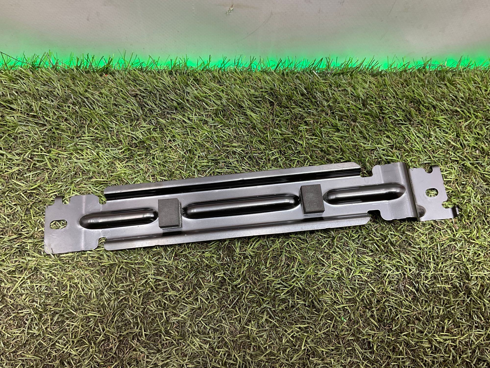 Опора полки багажника BMW M3, G802023, 2000 рублей, Москва