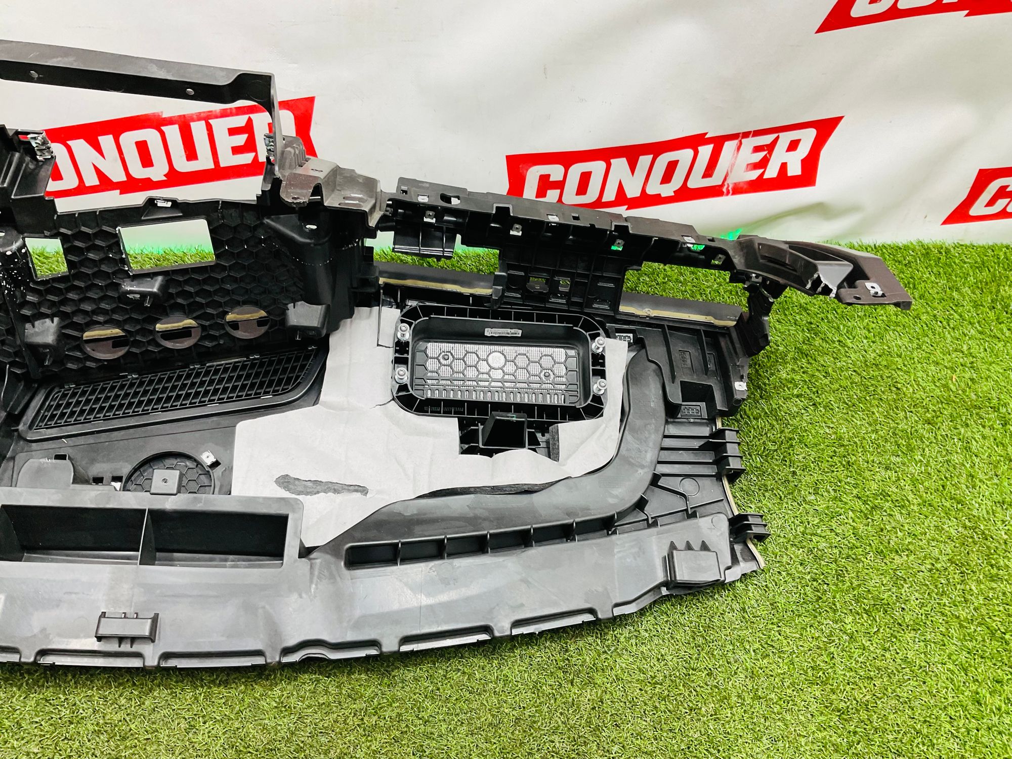 https://ycs.partsauto.market/partsauto-images/thmbs/userImages/h353NjtZg3VDP19b5HMt7LlpbQ93/part/e43a9062-426f-42bd-9361-a38fc96d0726_1787143133505.jpg