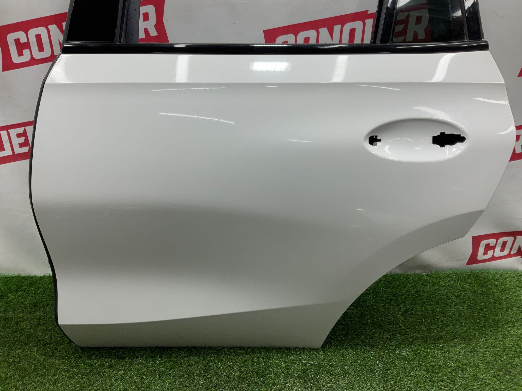 https://ycs.partsauto.market/partsauto-images/thmbs/userImages/h353NjtZg3VDP19b5HMt7LlpbQ93/part/e59b6d0a-cf8d-4b56-8527-c3a59aa41097_1737125205355.jpg