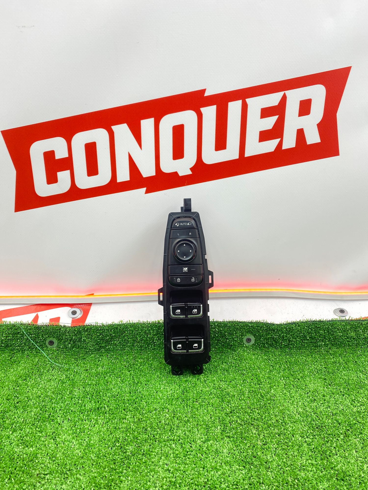 https://ycs.partsauto.market/partsauto-images/thmbs/userImages/h353NjtZg3VDP19b5HMt7LlpbQ93/part/e61eaddc-5e45-4d0f-b167-9b9ad66cb5bd_1741430776018.jpg