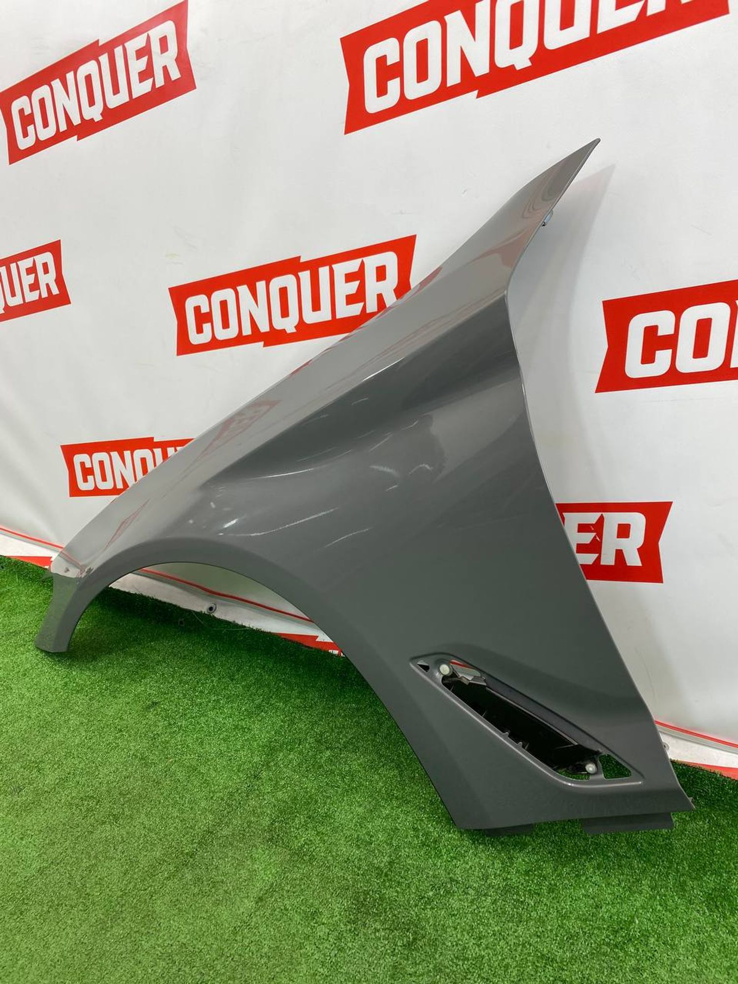 https://ycs.partsauto.market/partsauto-images/thmbs/userImages/h353NjtZg3VDP19b5HMt7LlpbQ93/part/e684e63b-6d28-4ce8-b5ad-4af42e1b11e7_1745418445268.jpg