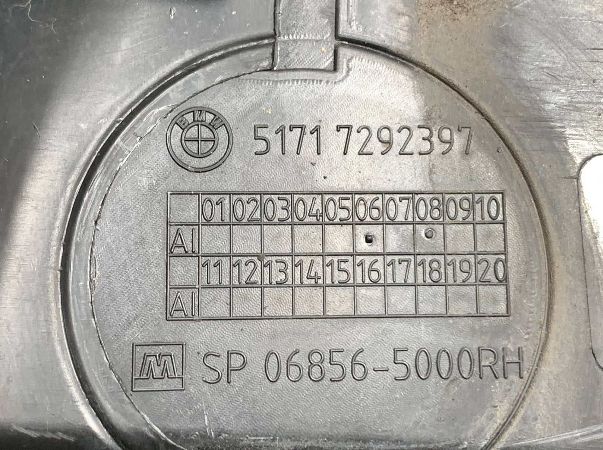https://ycs.partsauto.market/partsauto-images/thmbs/userImages/h353NjtZg3VDP19b5HMt7LlpbQ93/part/e70247dd-1a2f-4ea1-8456-43f34d892faa_1708766885965.jpg