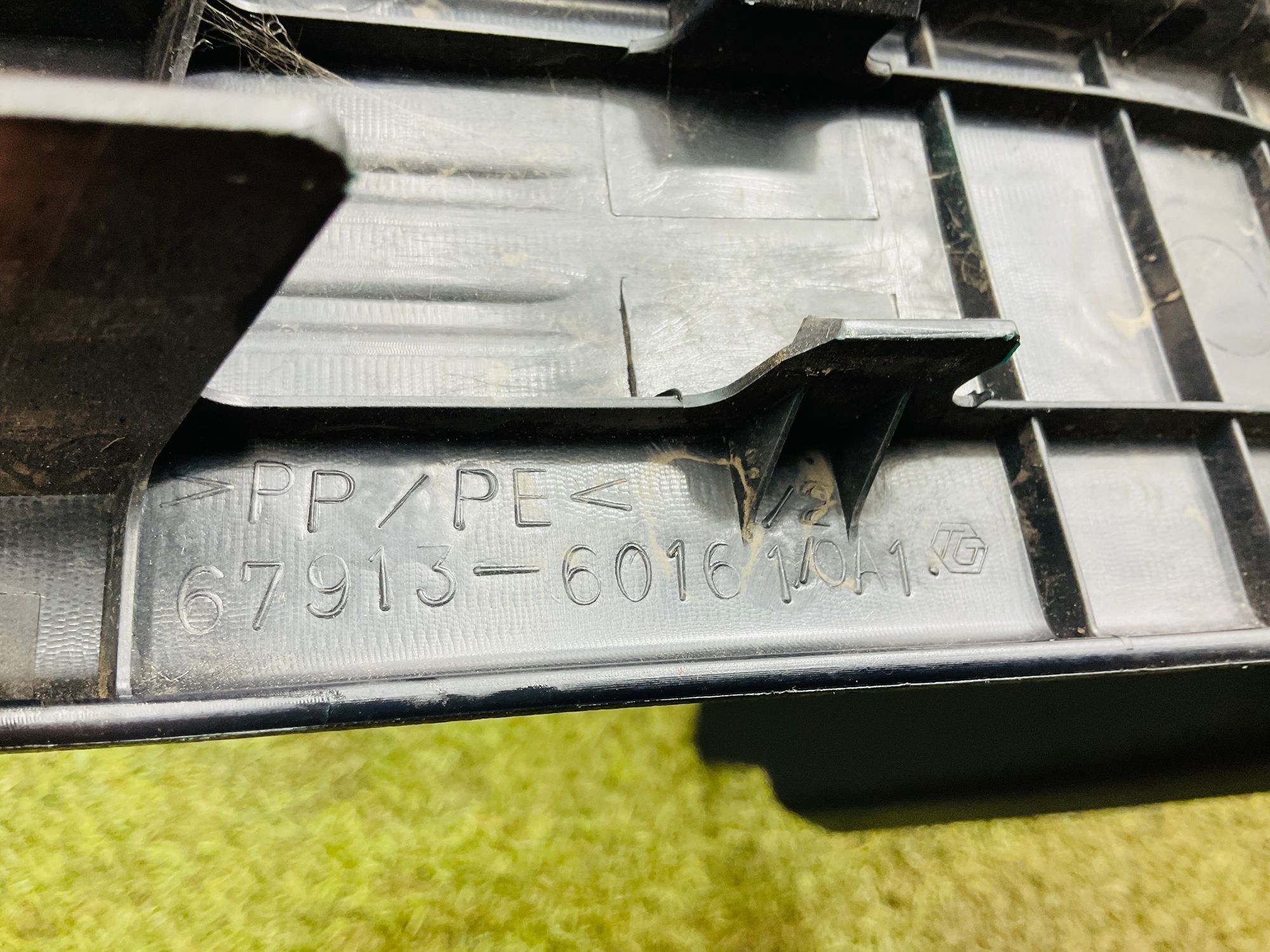 https://ycs.partsauto.market/partsauto-images/thmbs/userImages/h353NjtZg3VDP19b5HMt7LlpbQ93/part/e73eefc6-4031-4c3d-952a-084a2e2cb5bd_1779720471356.jpg