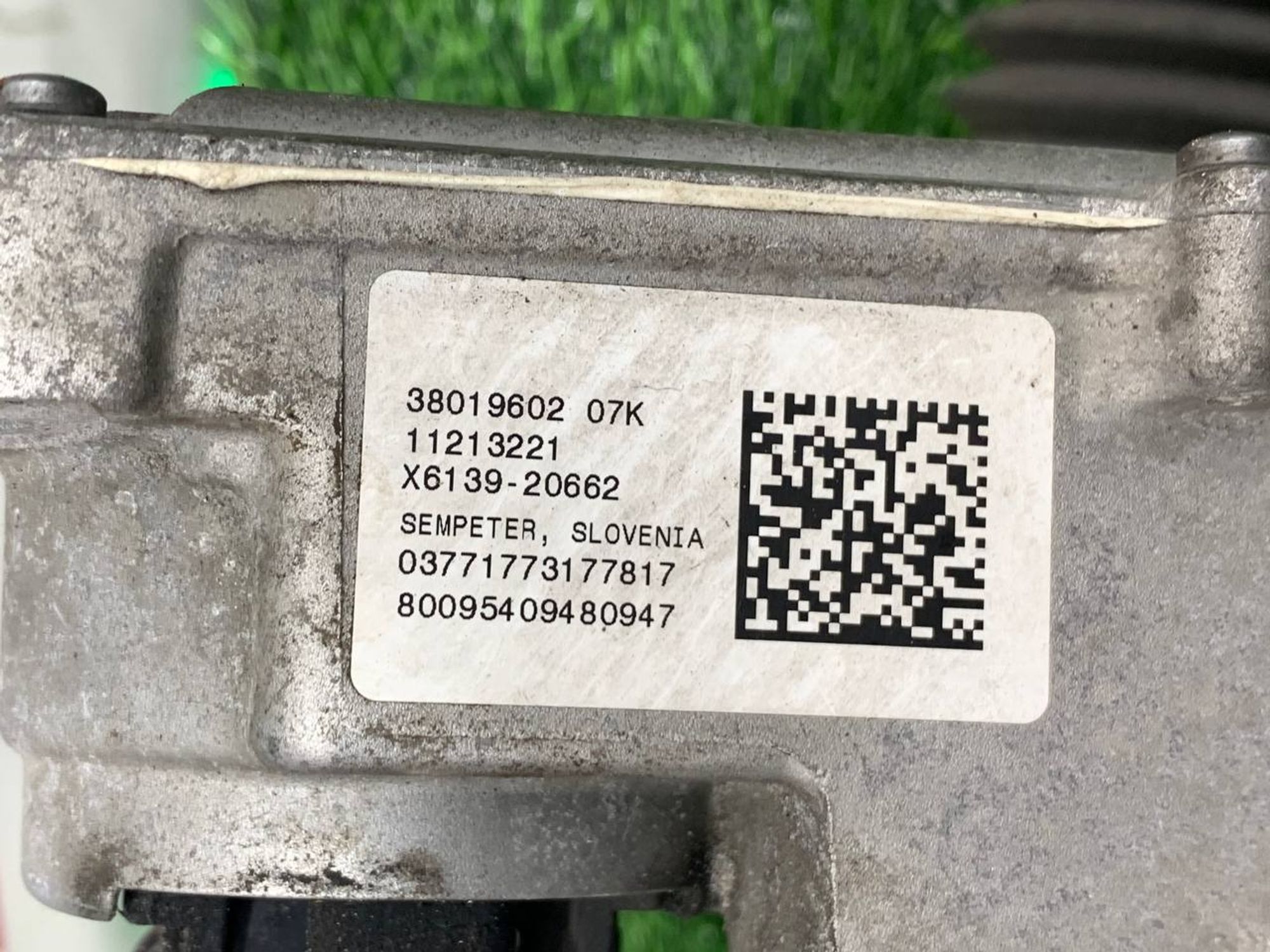 https://ycs.partsauto.market/partsauto-images/thmbs/userImages/h353NjtZg3VDP19b5HMt7LlpbQ93/part/e763692c-c151-49af-9904-584225f2137a_1732541340584.jpg
