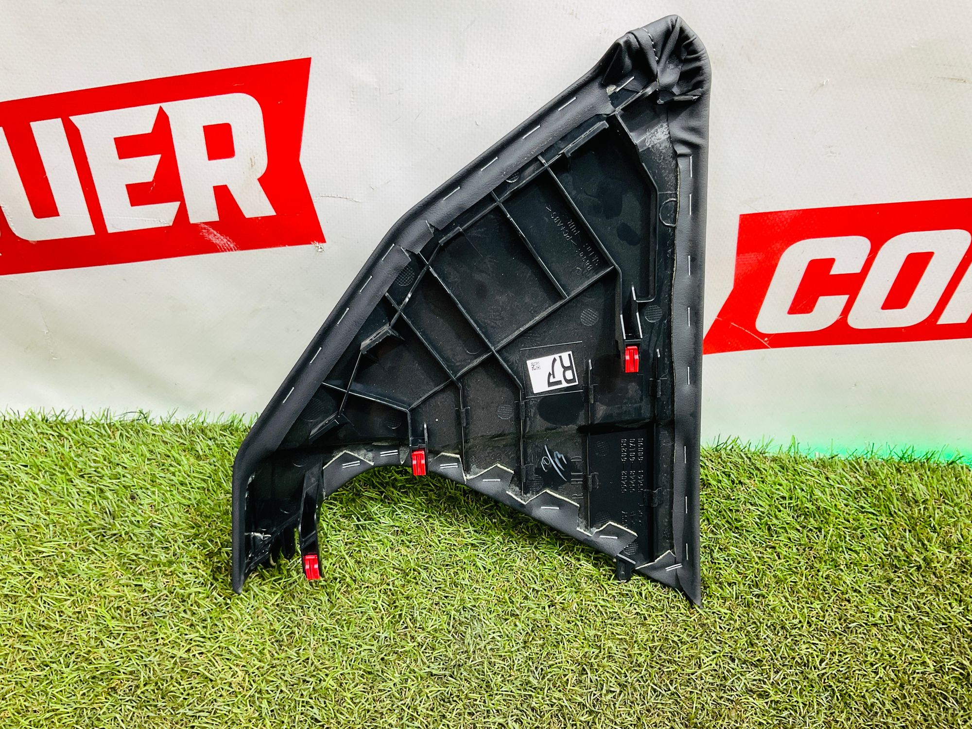 https://ycs.partsauto.market/partsauto-images/thmbs/userImages/h353NjtZg3VDP19b5HMt7LlpbQ93/part/e77e4b75-9c30-4487-8c25-1e7e4b13c769_1780054447456.jpg