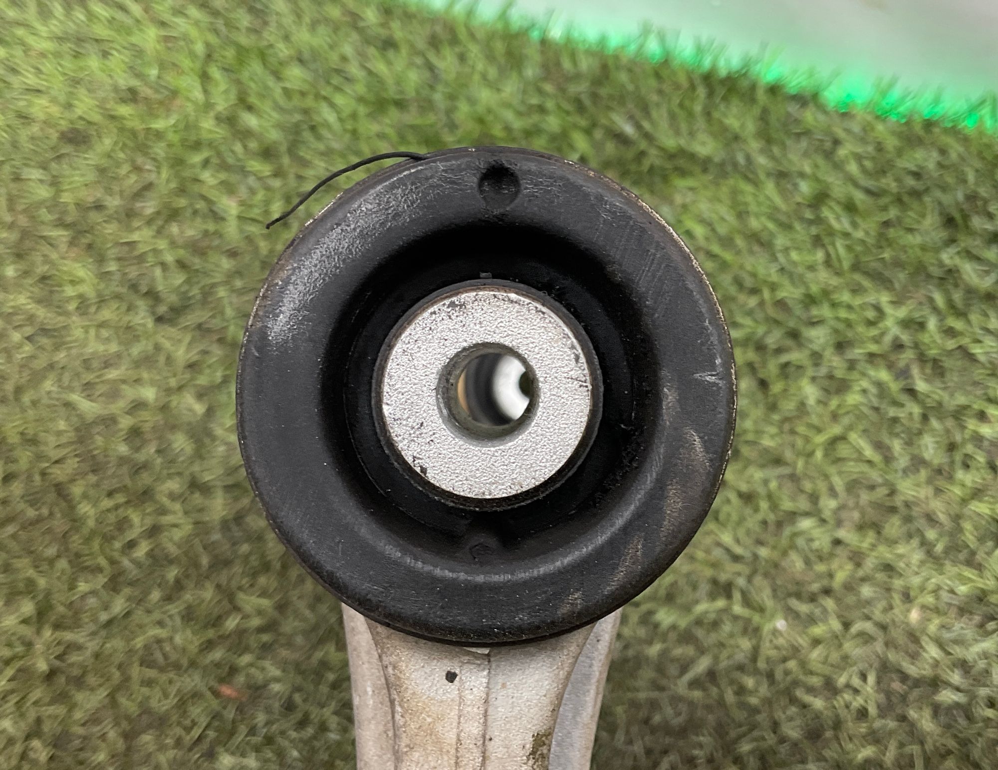 Рычаг передней подвески левый верхний BMW M8, F91/F92/F93 2019, 15000 рублей, Москва