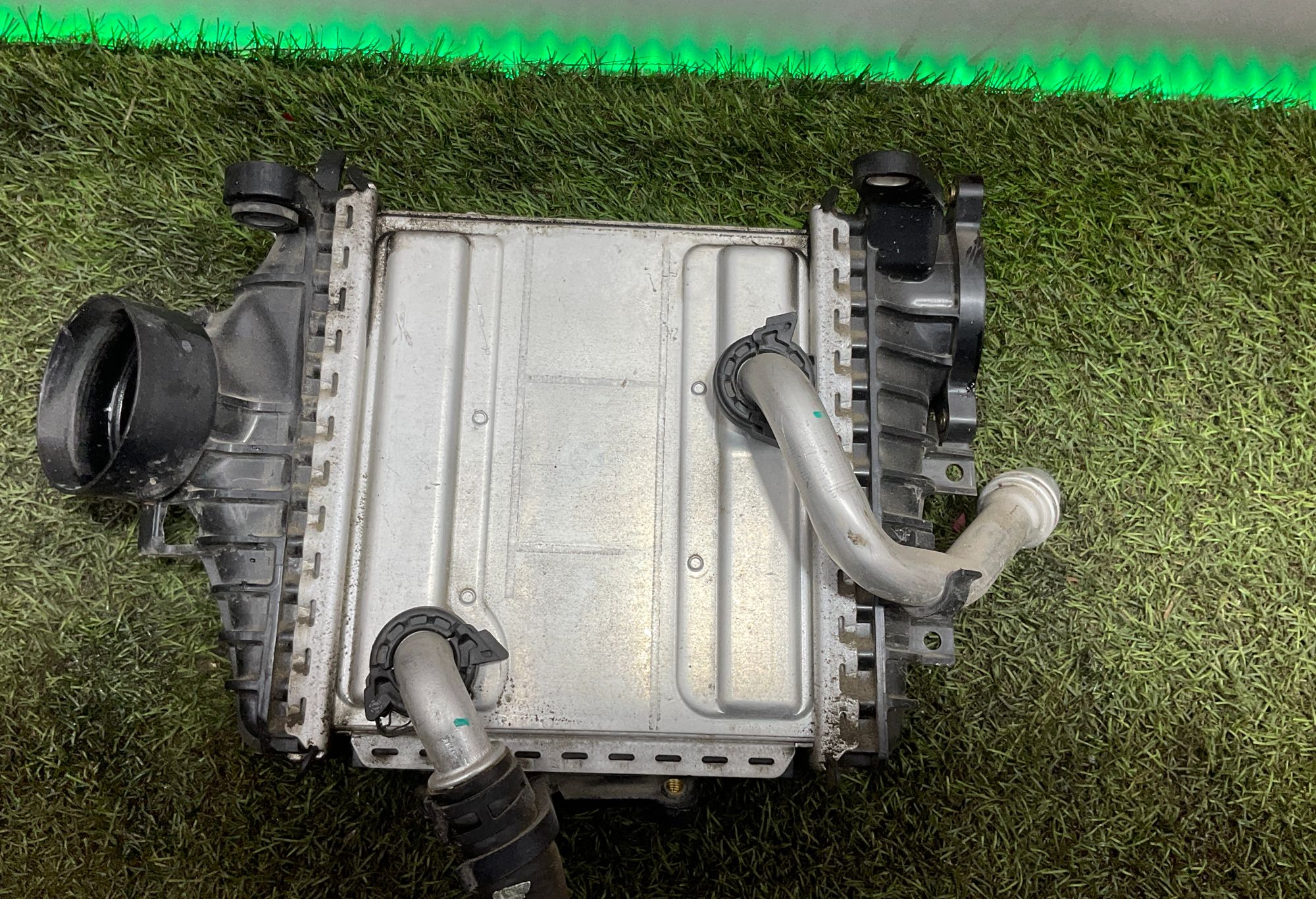 Интеркулер Mercedes-Benz C-Класс W205/S205/C205/A205 рестайлинг (2018—2021) 2021, 10000 рублей, Москва