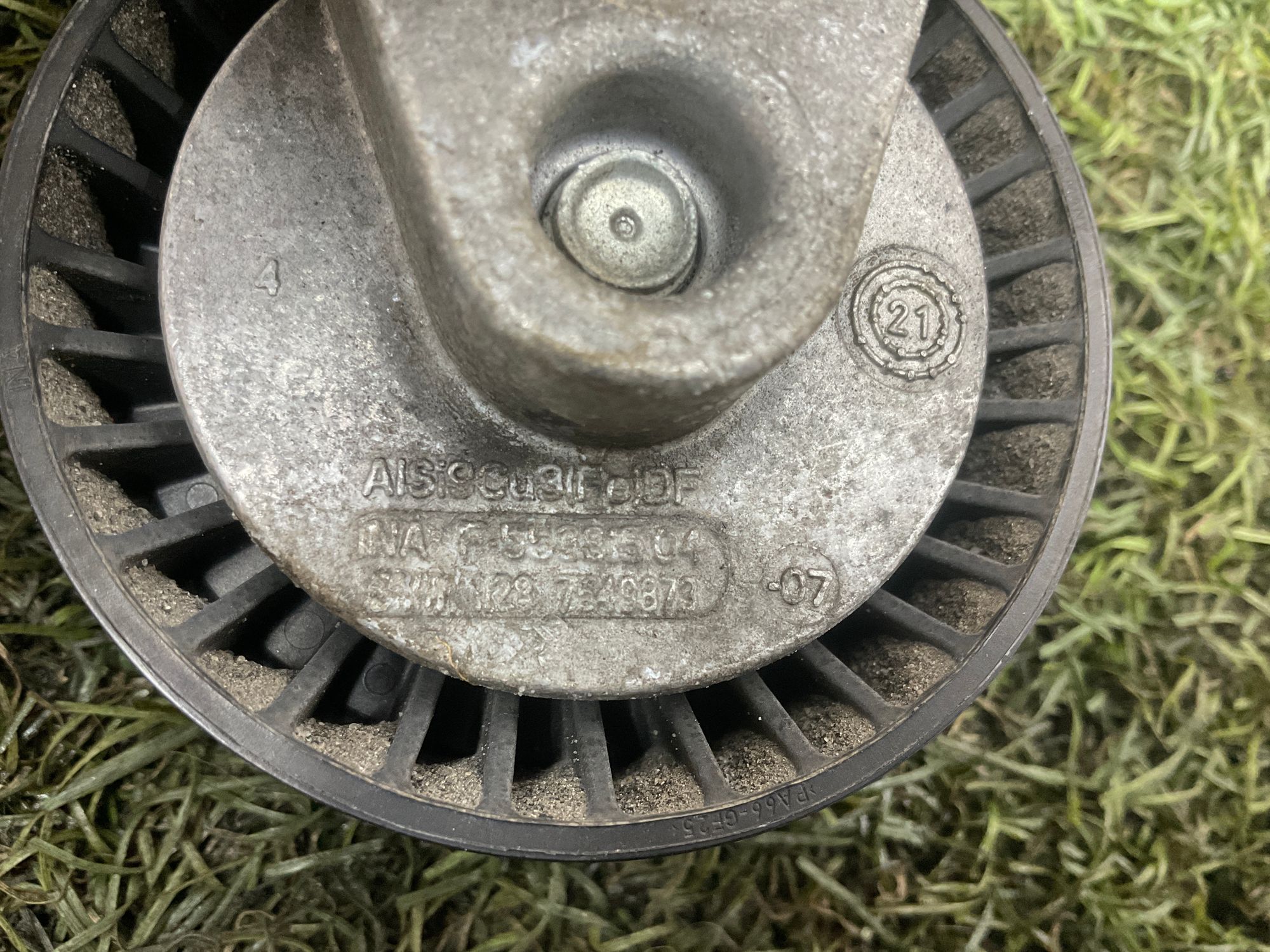 Натяжитель приводного ремня BMW M5, F90 рестайлинг 2024, 4000 рублей, Москва