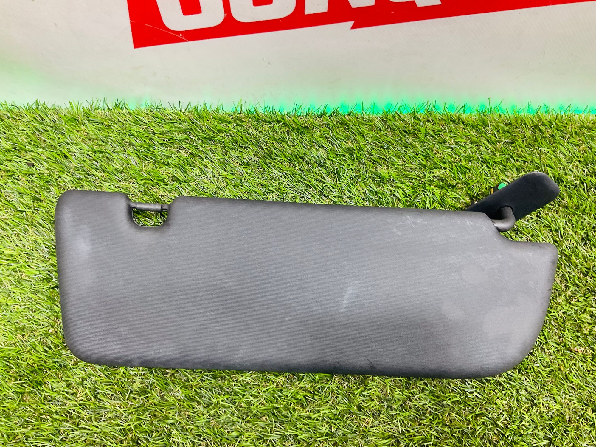 https://ycs.partsauto.market/partsauto-images/thmbs/userImages/h353NjtZg3VDP19b5HMt7LlpbQ93/part/e8175b67-c48e-4e5d-abe2-56770aeff806_1785851587968.jpg