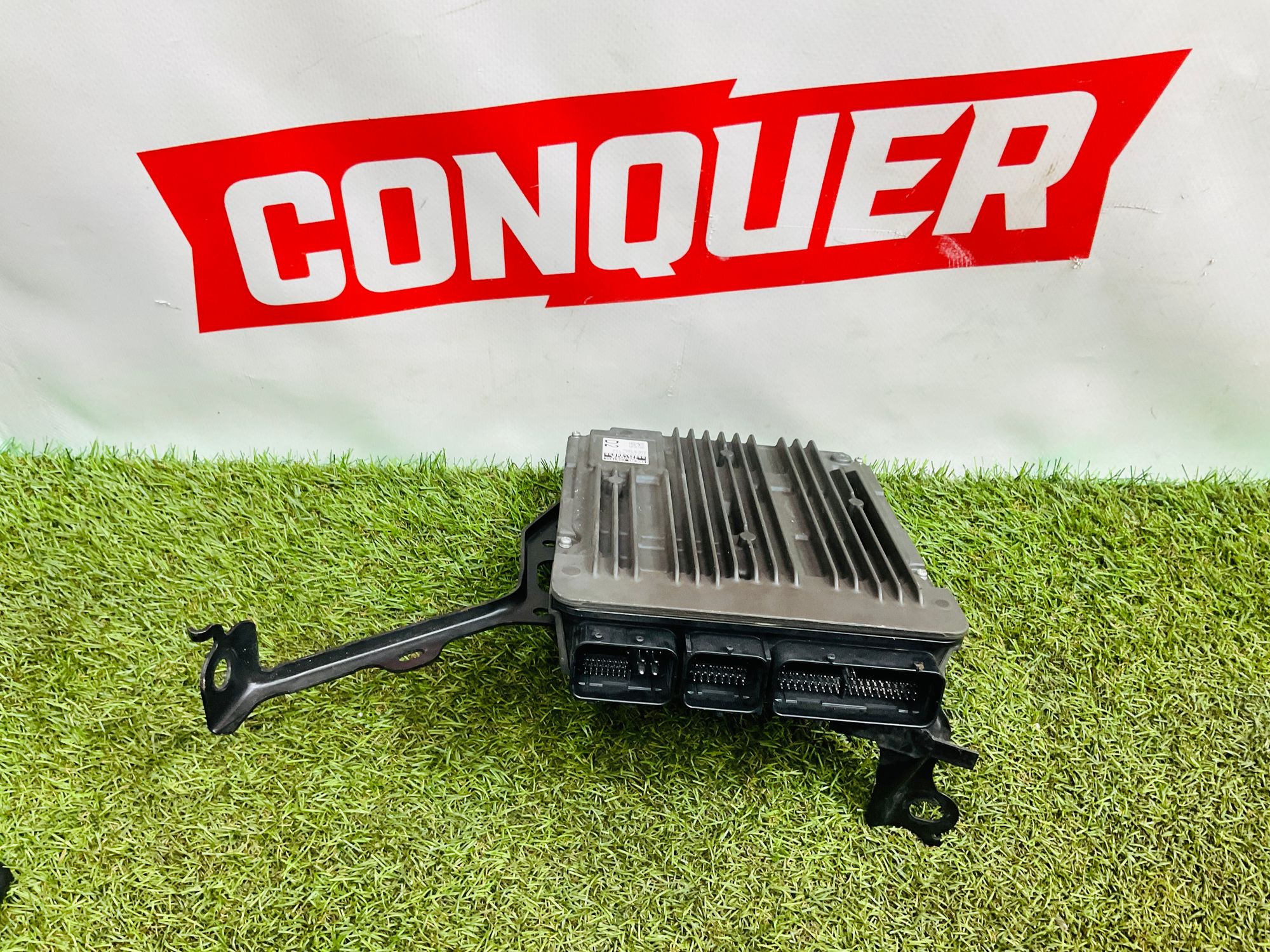 https://ycs.partsauto.market/partsauto-images/thmbs/userImages/h353NjtZg3VDP19b5HMt7LlpbQ93/part/e852f893-1d50-4c6f-a5d6-6b6537aa15b8_1779804499771.jpg