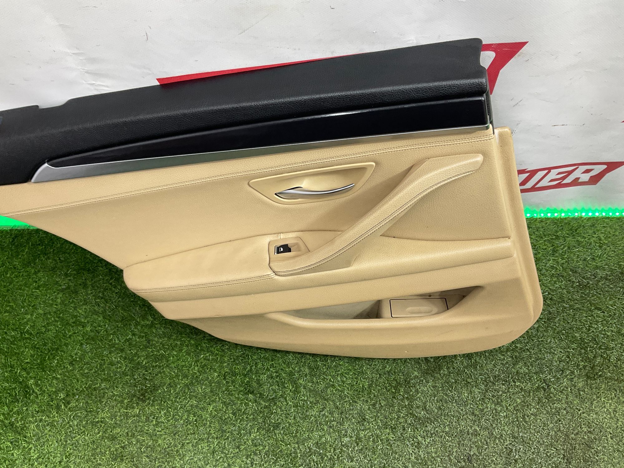 Обшивка двери задней левой BMW 5 серия, F10/F11/F07, 1000 рублей, Москва