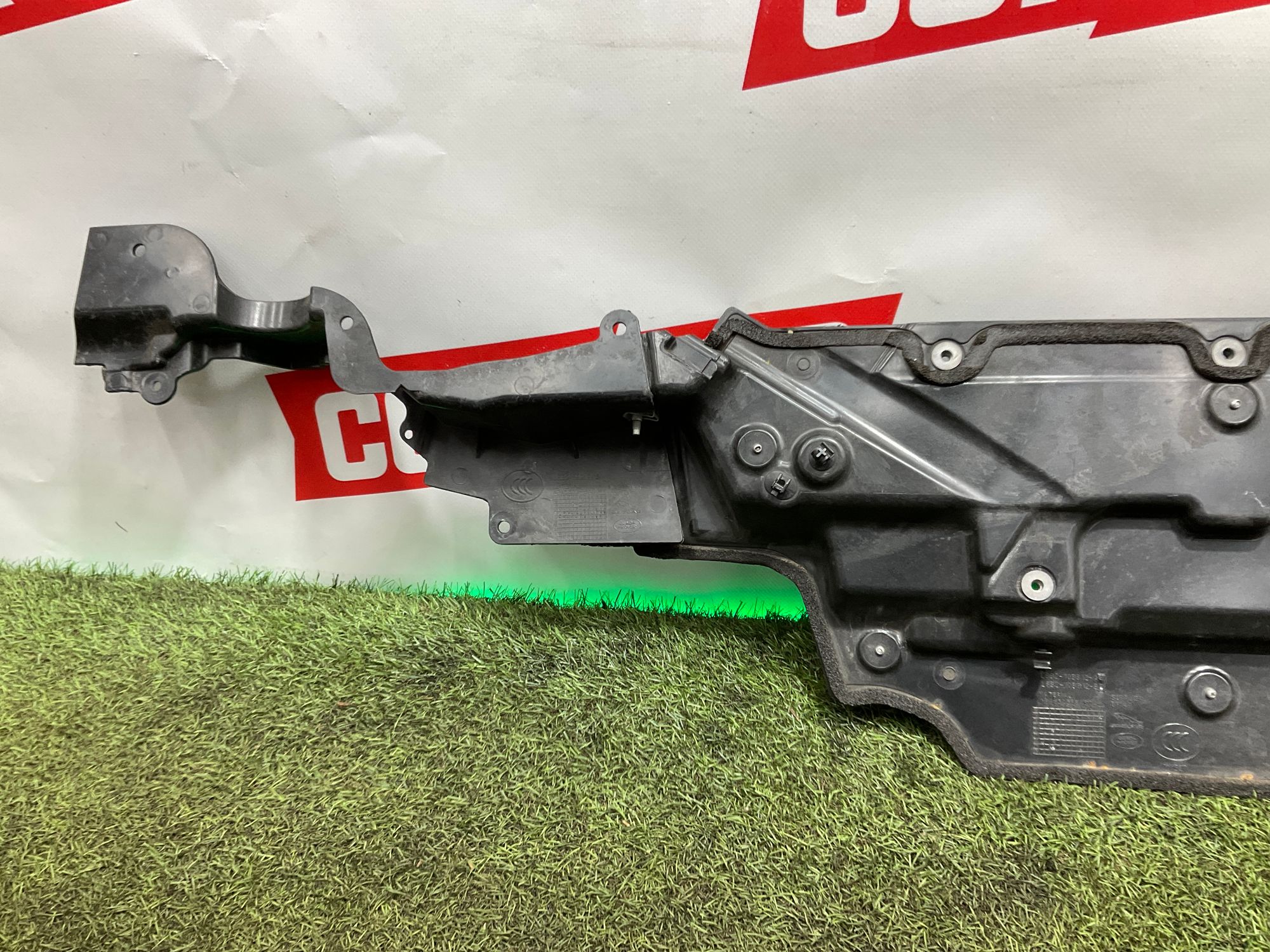 Накладка моторного отсека верхняя Land Rover Defender L663 II 2022, 6000 рублей, Москва