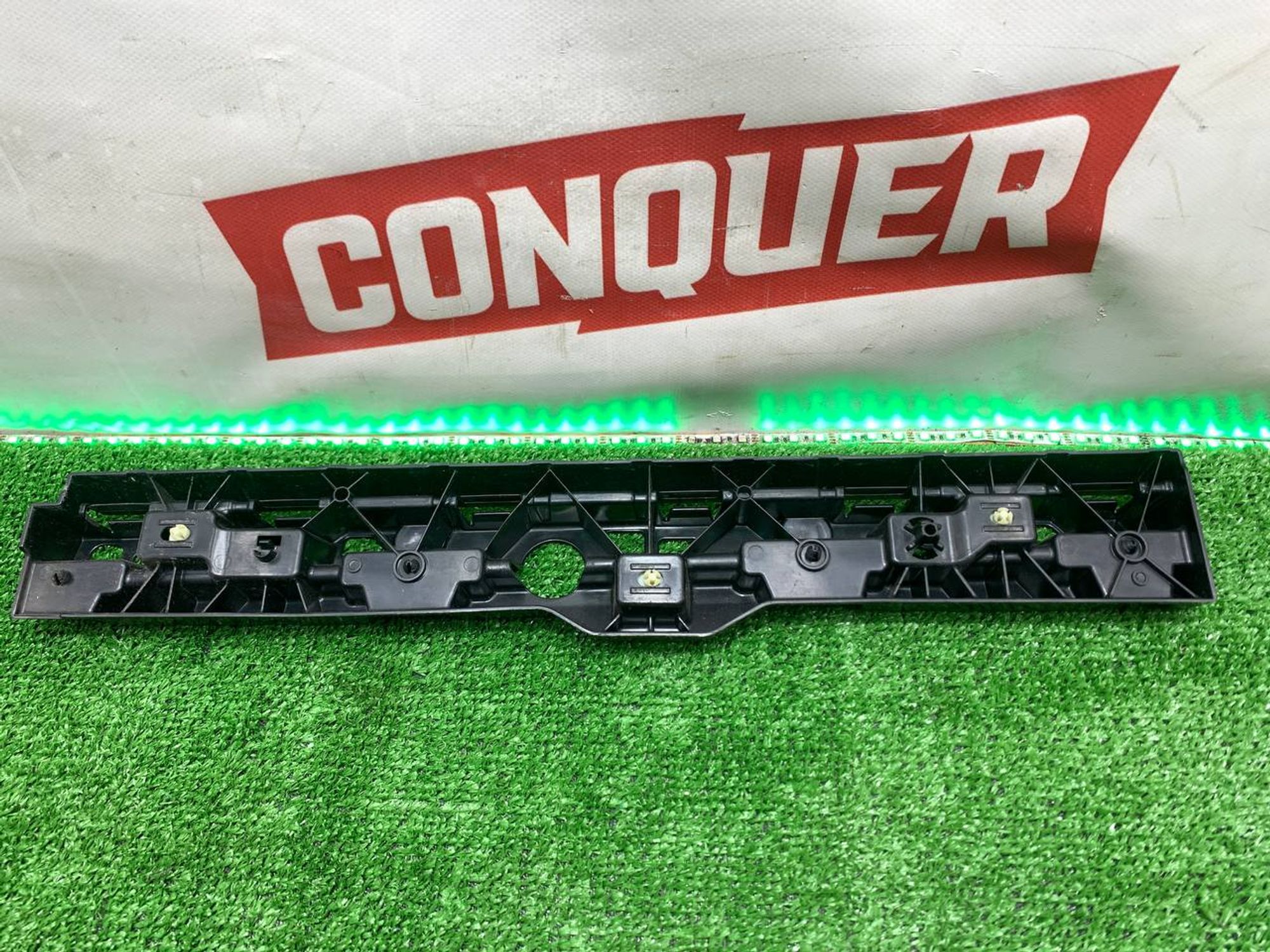 https://ycs.partsauto.market/partsauto-images/thmbs/userImages/h353NjtZg3VDP19b5HMt7LlpbQ93/part/e92e5bce-cf2b-4335-a95c-a92c33a4bec4_1718976475522.jpg