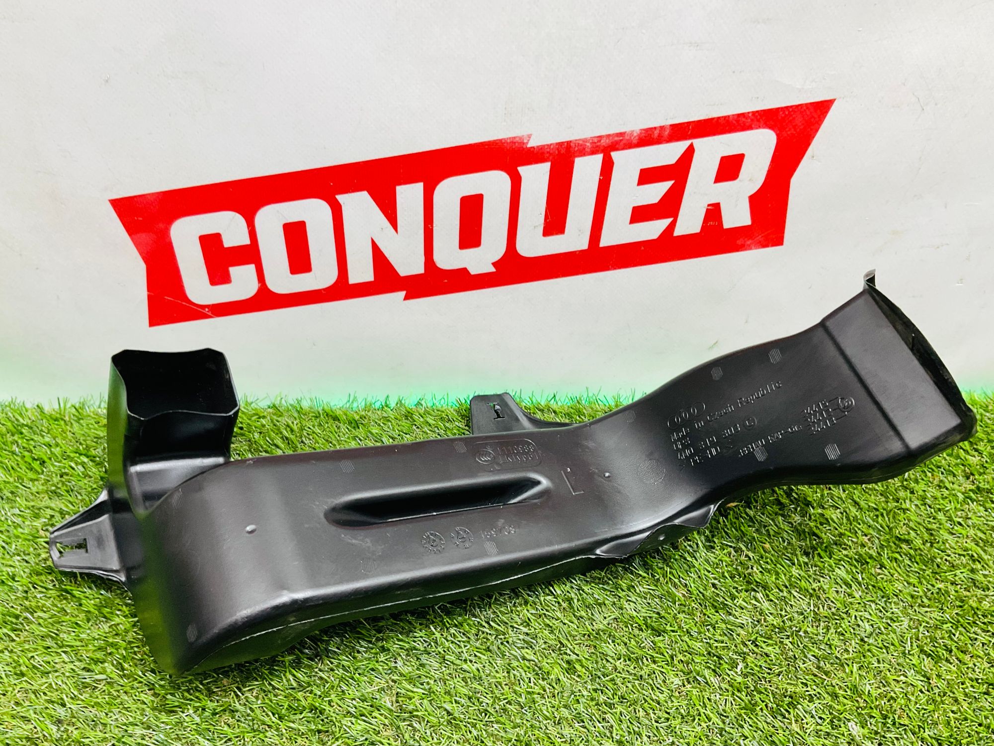 https://ycs.partsauto.market/partsauto-images/thmbs/userImages/h353NjtZg3VDP19b5HMt7LlpbQ93/part/e997dede-0cff-4e02-b6cd-c1a3381323ef_1785936098590.jpg