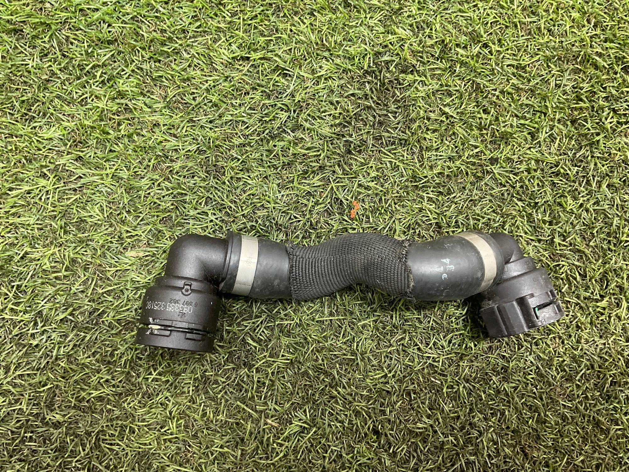 Шланг термостата BMW 5 серия, G30/G31 рестайлинг, 1000 рублей, Москва