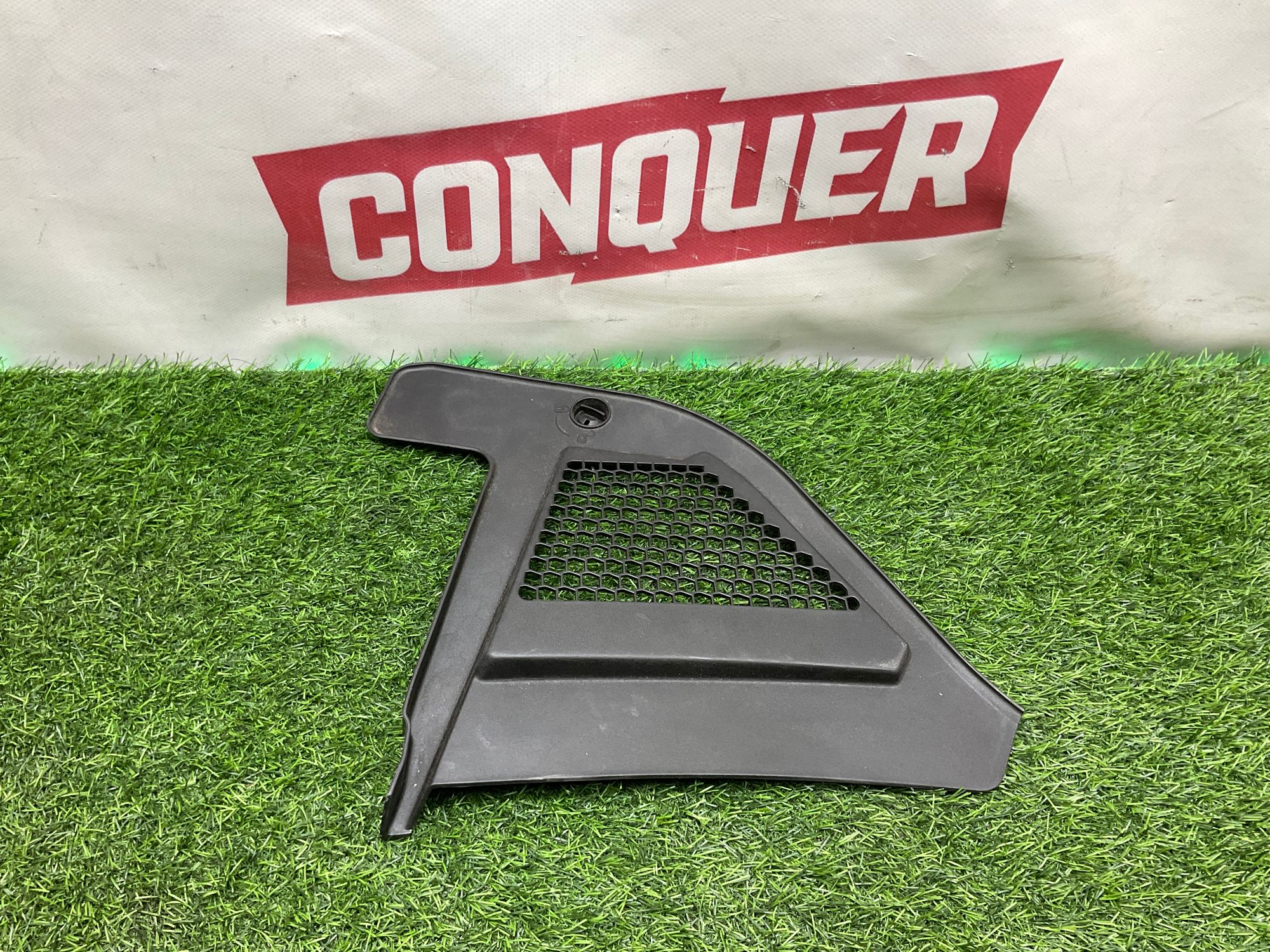 https://ycs.partsauto.market/partsauto-images/thmbs/userImages/h353NjtZg3VDP19b5HMt7LlpbQ93/part/ea9b5533-b9ec-4b0b-9673-414242629ee7_1734683432361.jpg