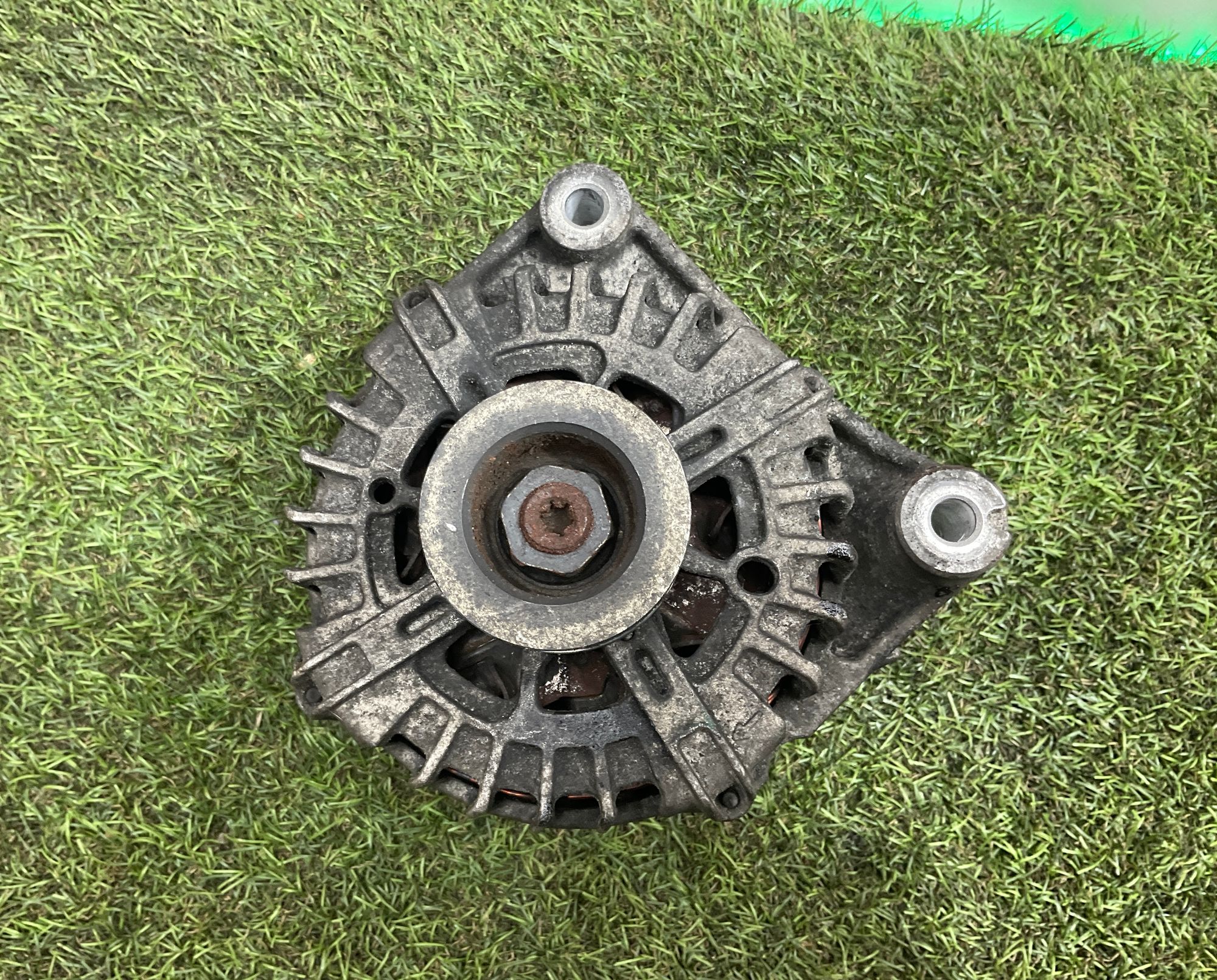 Генератор 180A N57 BMW 5 серия, F10/F11/F07, 8000 рублей, Москва