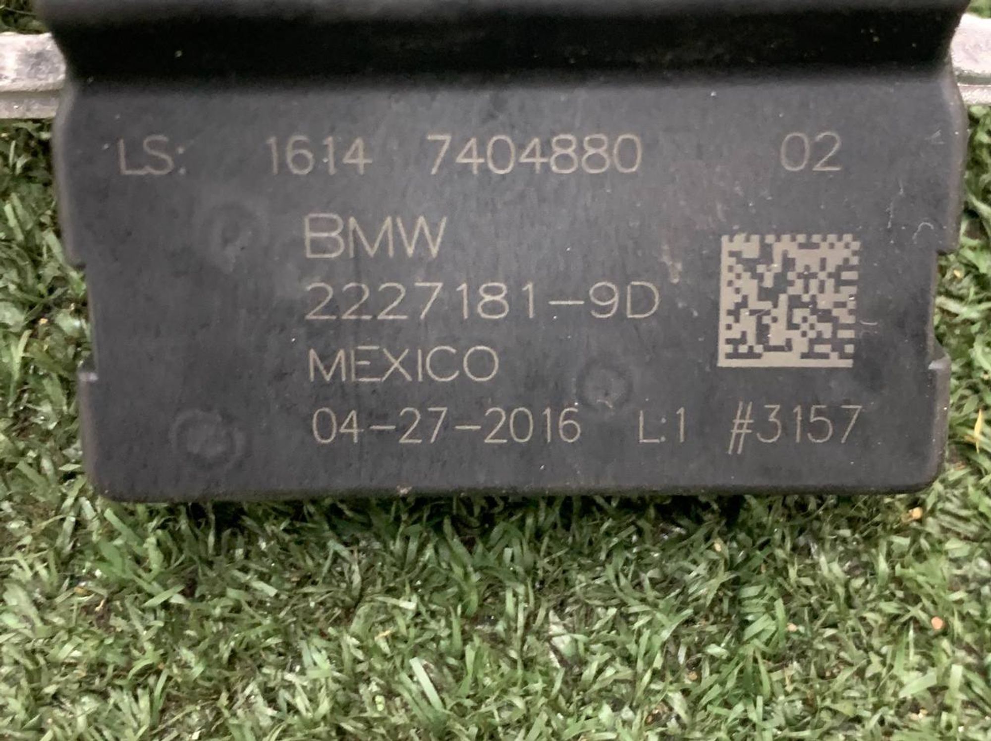https://ycs.partsauto.market/partsauto-images/thmbs/userImages/h353NjtZg3VDP19b5HMt7LlpbQ93/part/eb162707-2953-4b50-a2d7-5b55d092c244_1731933853909.jpg