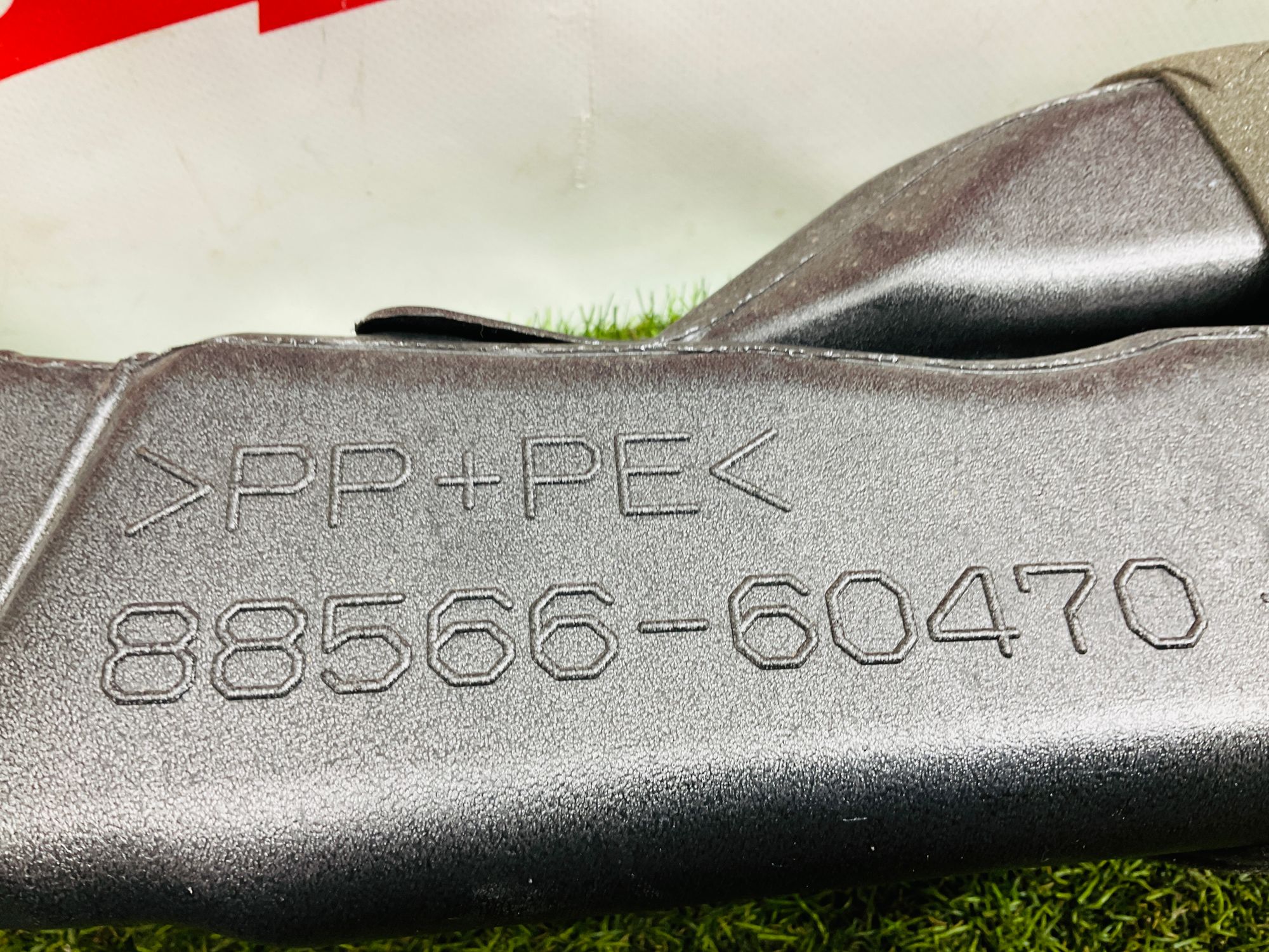 https://ycs.partsauto.market/partsauto-images/thmbs/userImages/h353NjtZg3VDP19b5HMt7LlpbQ93/part/eb4f7963-4382-49de-af12-f5fe53a4311d_1780054358174.jpg