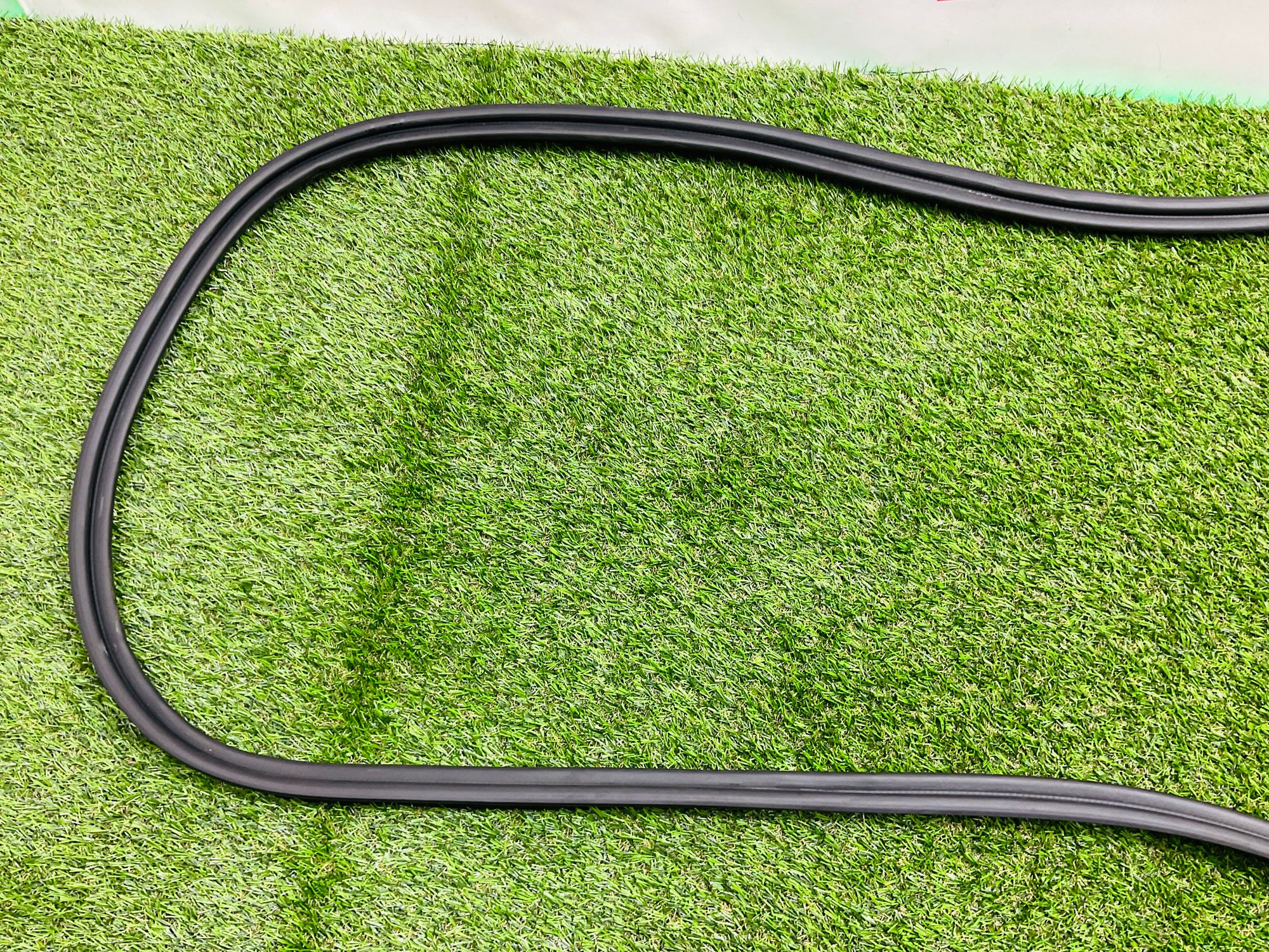 https://ycs.partsauto.market/partsauto-images/thmbs/userImages/h353NjtZg3VDP19b5HMt7LlpbQ93/part/eb554d3e-ac18-43ad-be3b-560c76a151ef_1780390492764.jpg