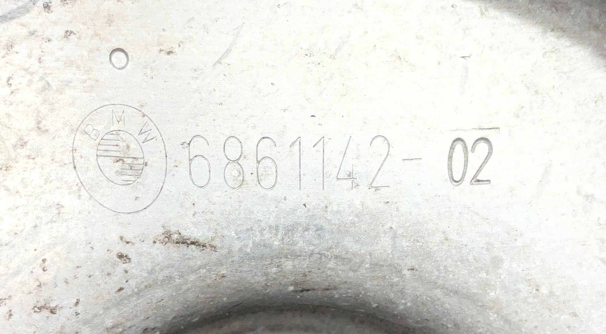 Тяга реактивная задняя BMW 5 серия, G30/G31 рестайлинг, 1000 рублей, Москва