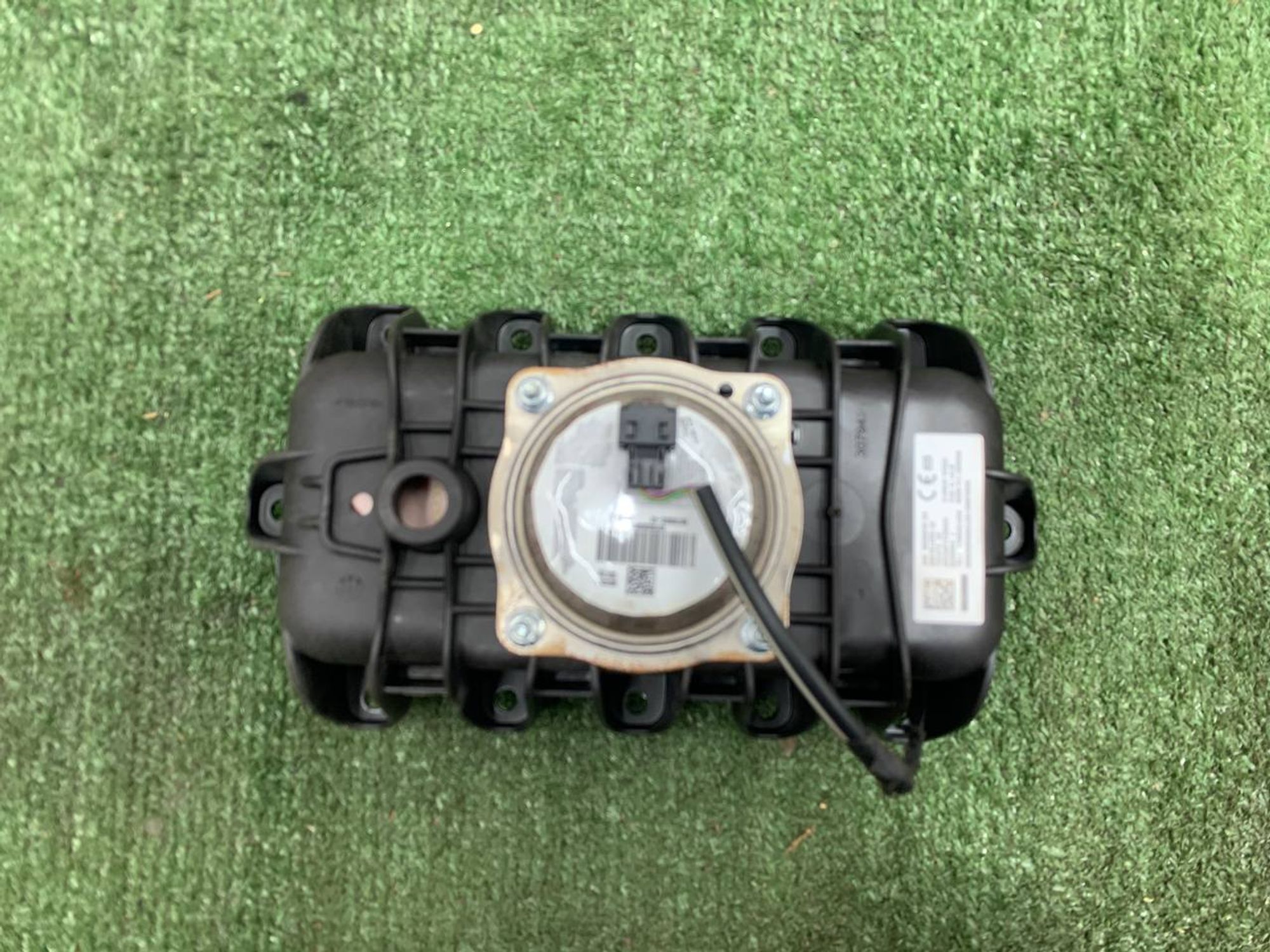 https://ycs.partsauto.market/partsauto-images/thmbs/userImages/h353NjtZg3VDP19b5HMt7LlpbQ93/part/eba96dd7-d0c7-44f0-b469-5d00a39fb20a_1732183576301.jpg