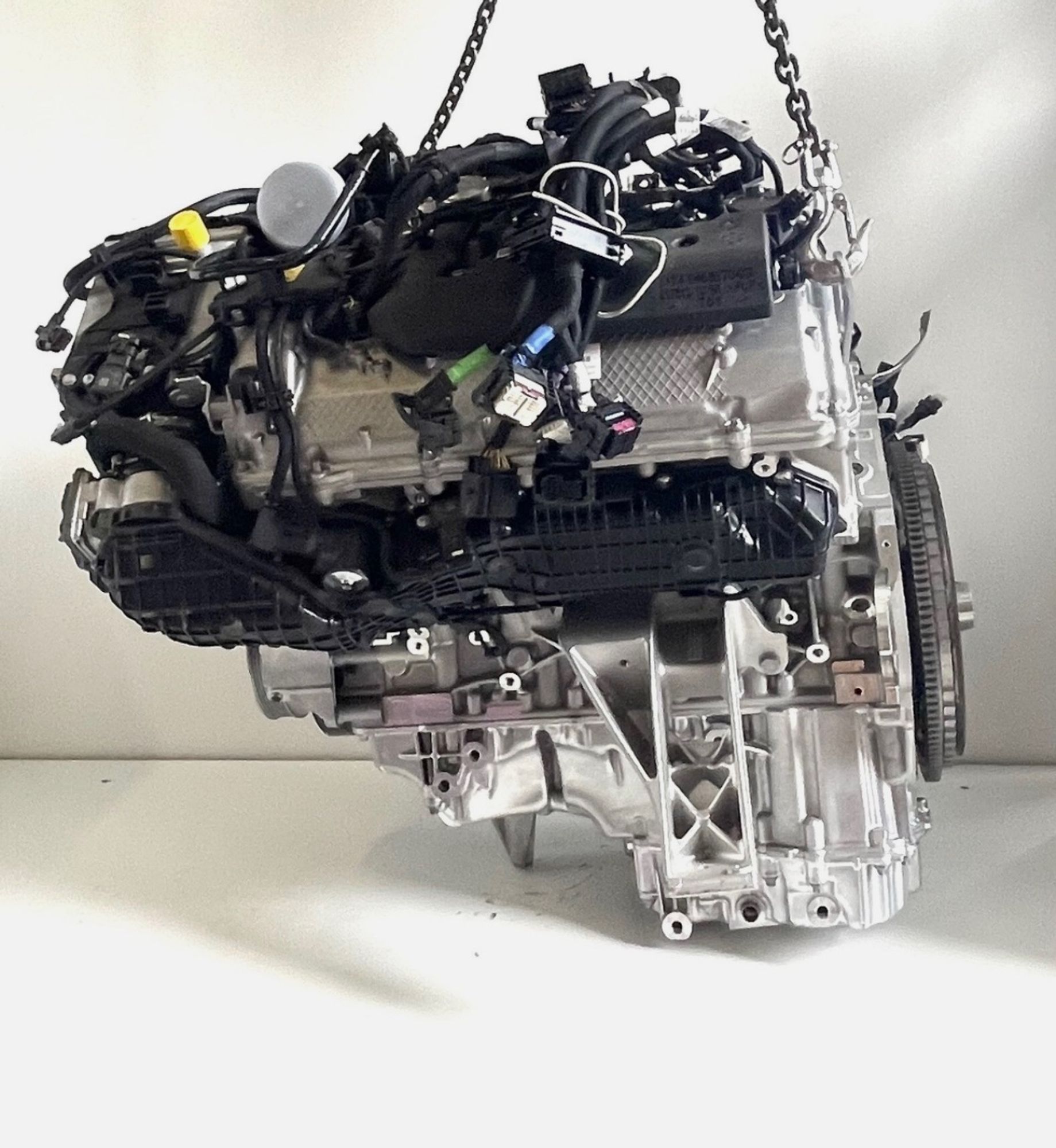 https://ycs.partsauto.market/partsauto-images/thmbs/userImages/h353NjtZg3VDP19b5HMt7LlpbQ93/part/ebc652e8-5b29-464f-a717-8cff0377bad3_1787824455684.jpg