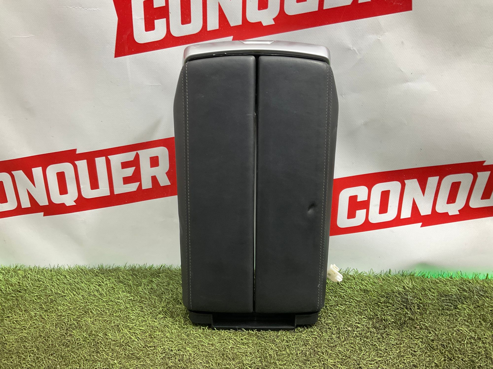 Подлокотник центральный BMW M8 F91/F92/F93 2019, 5000 рублей, Москва