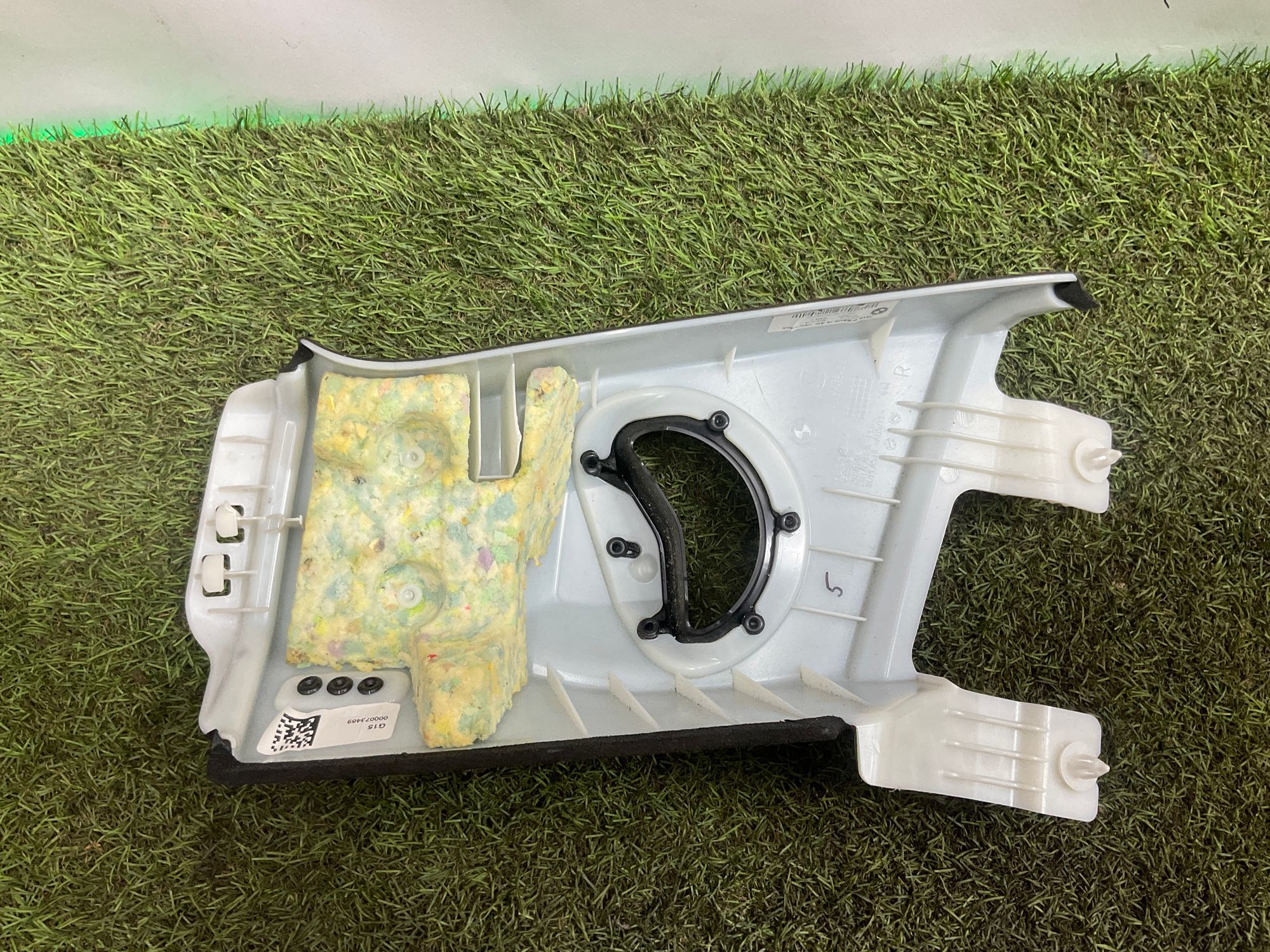 Накладка центральной стойки правая BMW M8  F92 2019, 10000 рублей, Москва