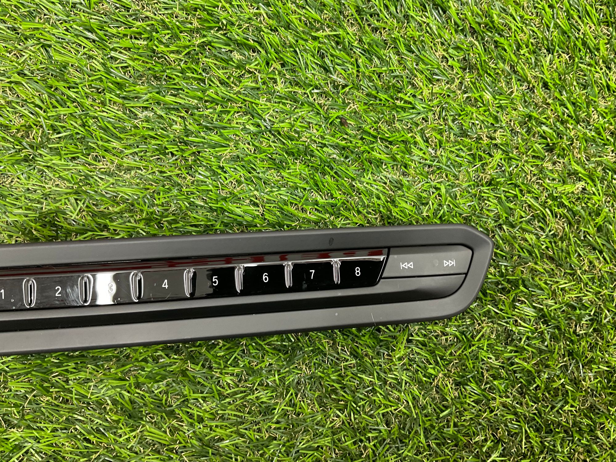 https://ycs.partsauto.market/partsauto-images/thmbs/userImages/h353NjtZg3VDP19b5HMt7LlpbQ93/part/ece6956b-d003-47e0-8b1a-f725e75ac84c_1781522726080.jpg
