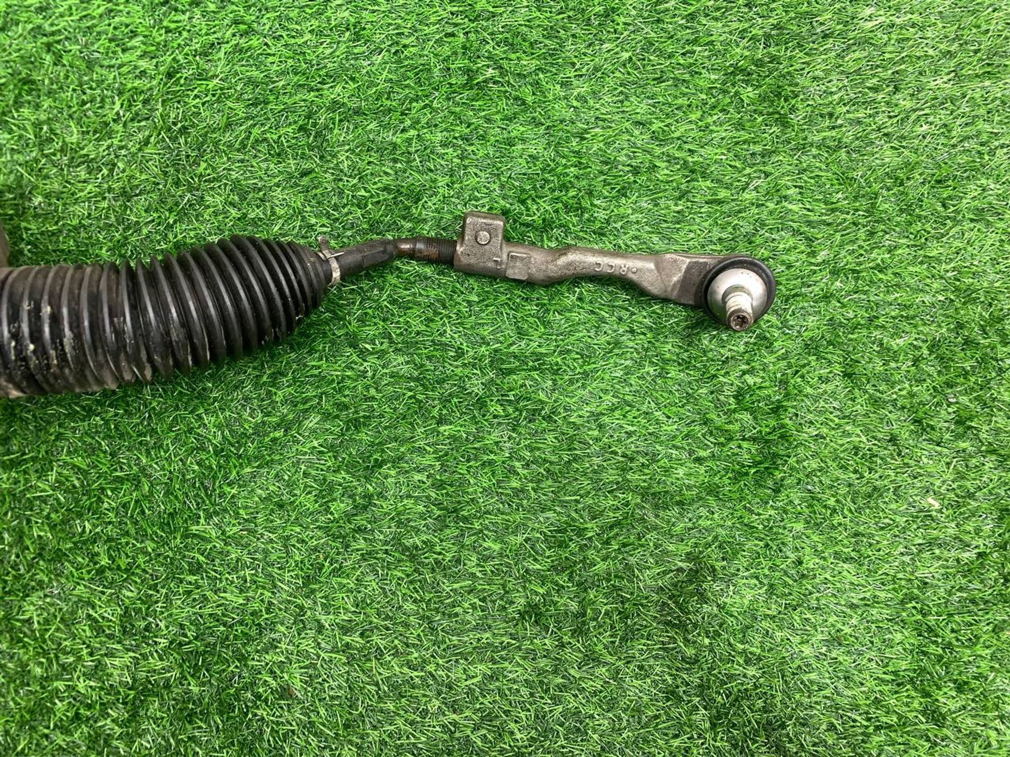 https://ycs.partsauto.market/partsauto-images/thmbs/userImages/h353NjtZg3VDP19b5HMt7LlpbQ93/part/ed1bb108-77dd-44f6-b6e0-e32ff14c6ca5_1733237787148.jpg