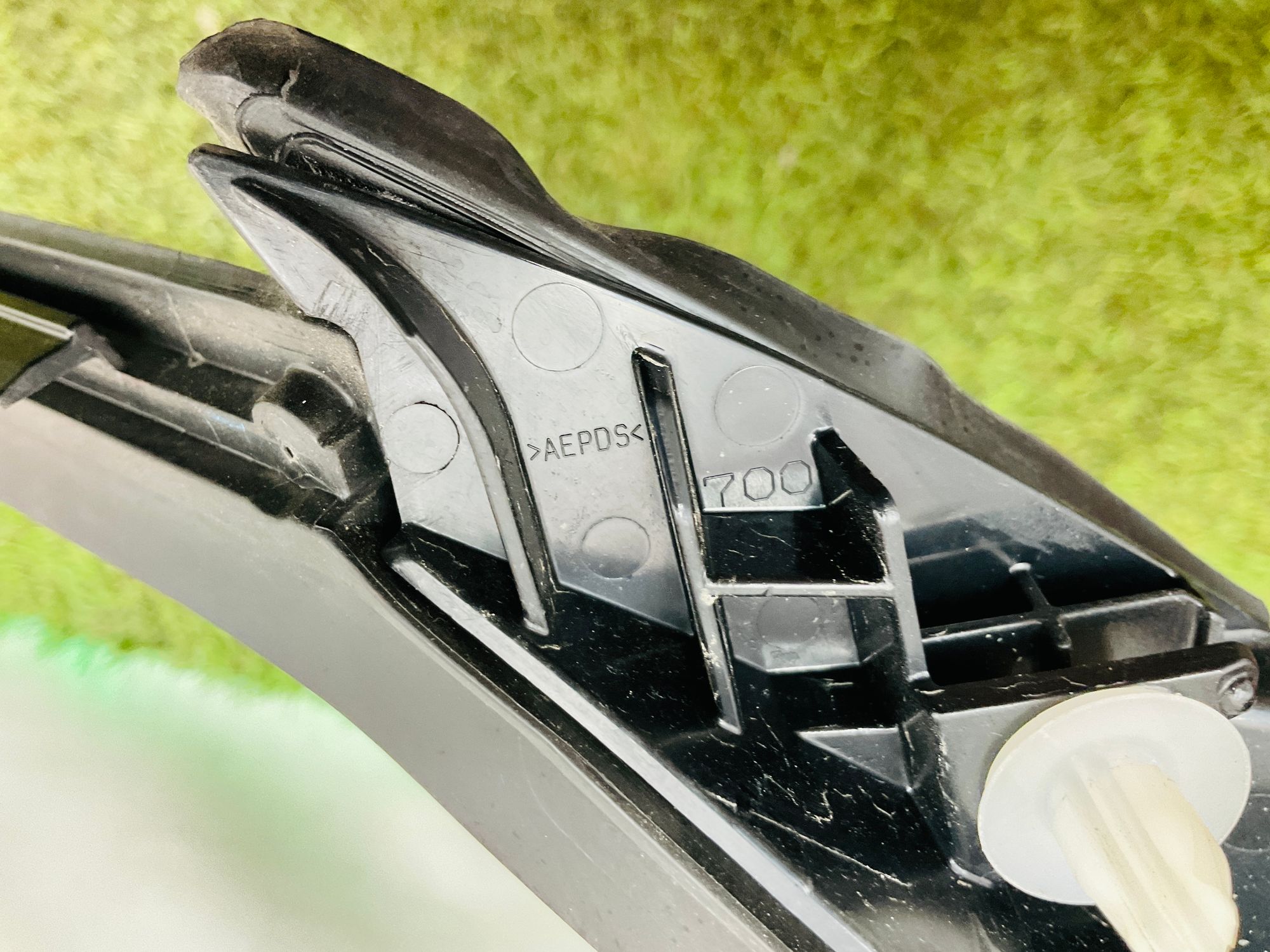 https://ycs.partsauto.market/partsauto-images/thmbs/userImages/h353NjtZg3VDP19b5HMt7LlpbQ93/part/ede14943-6a3b-4398-905b-30d34f39631d_1780053902412.jpg
