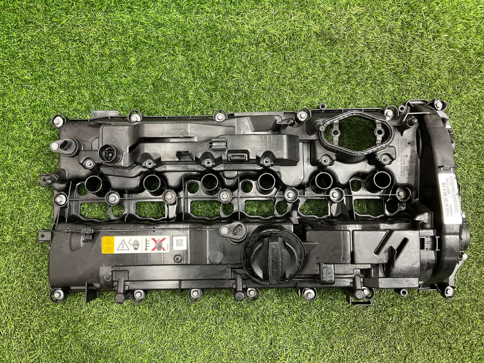 https://ycs.partsauto.market/partsauto-images/thmbs/userImages/h353NjtZg3VDP19b5HMt7LlpbQ93/part/ee009612-f3e2-475a-b044-18854ed893e8_1741596416527.jpg