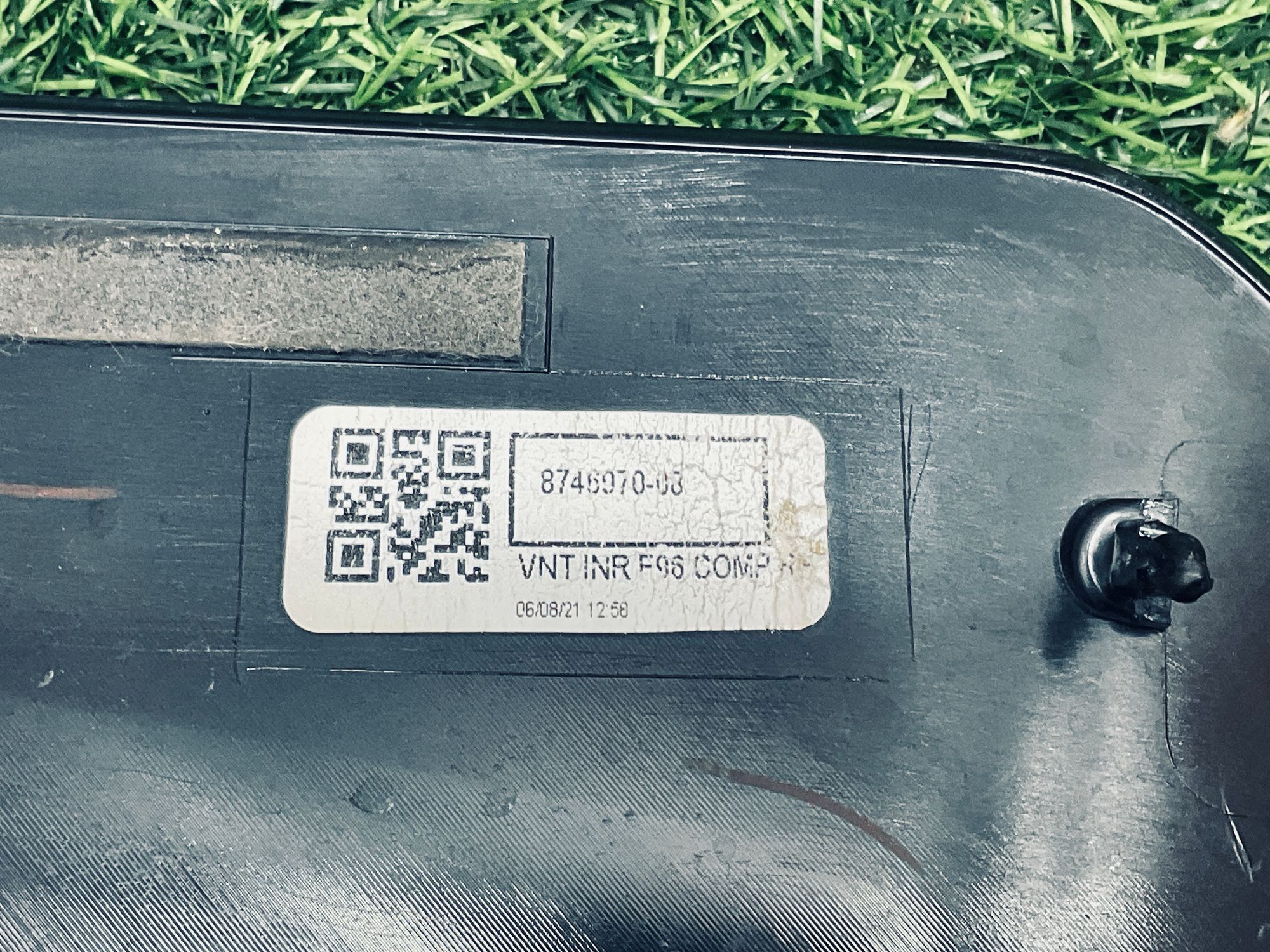 https://ycs.partsauto.market/partsauto-images/thmbs/userImages/h353NjtZg3VDP19b5HMt7LlpbQ93/part/ee0d796c-1230-44db-b412-6699b2bb1bdd_1735031339108.jpg