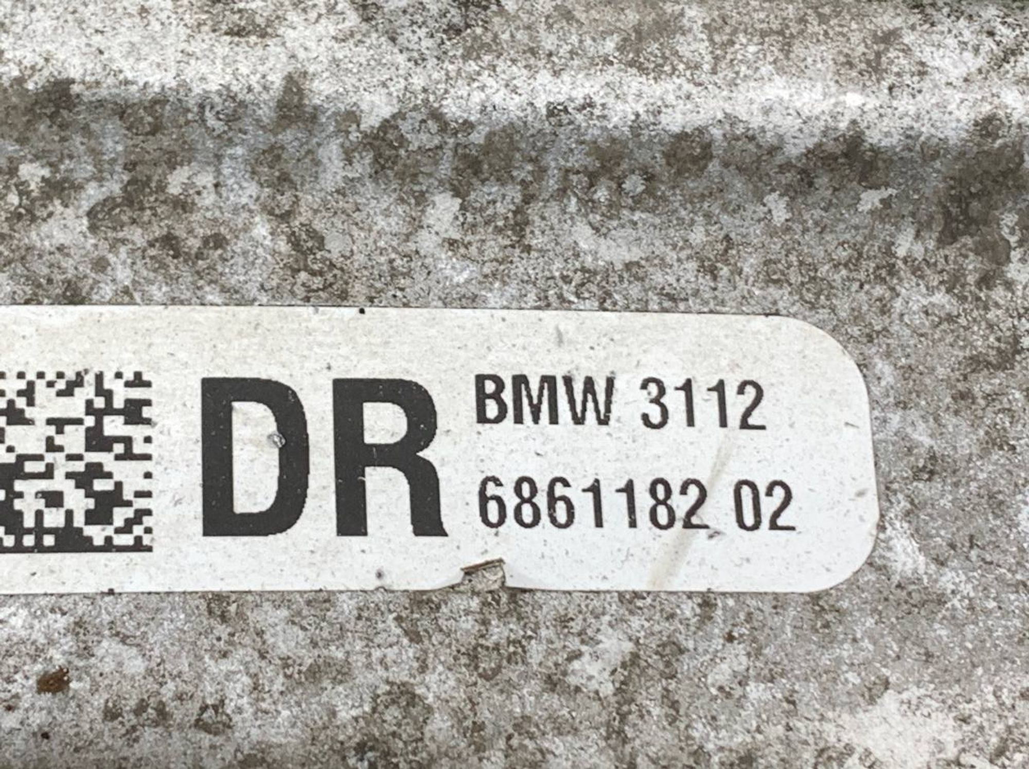 https://ycs.partsauto.market/partsauto-images/thmbs/userImages/h353NjtZg3VDP19b5HMt7LlpbQ93/part/eee57de8-d1f6-4f66-b571-af51bcefa657_1714035472855.jpg
