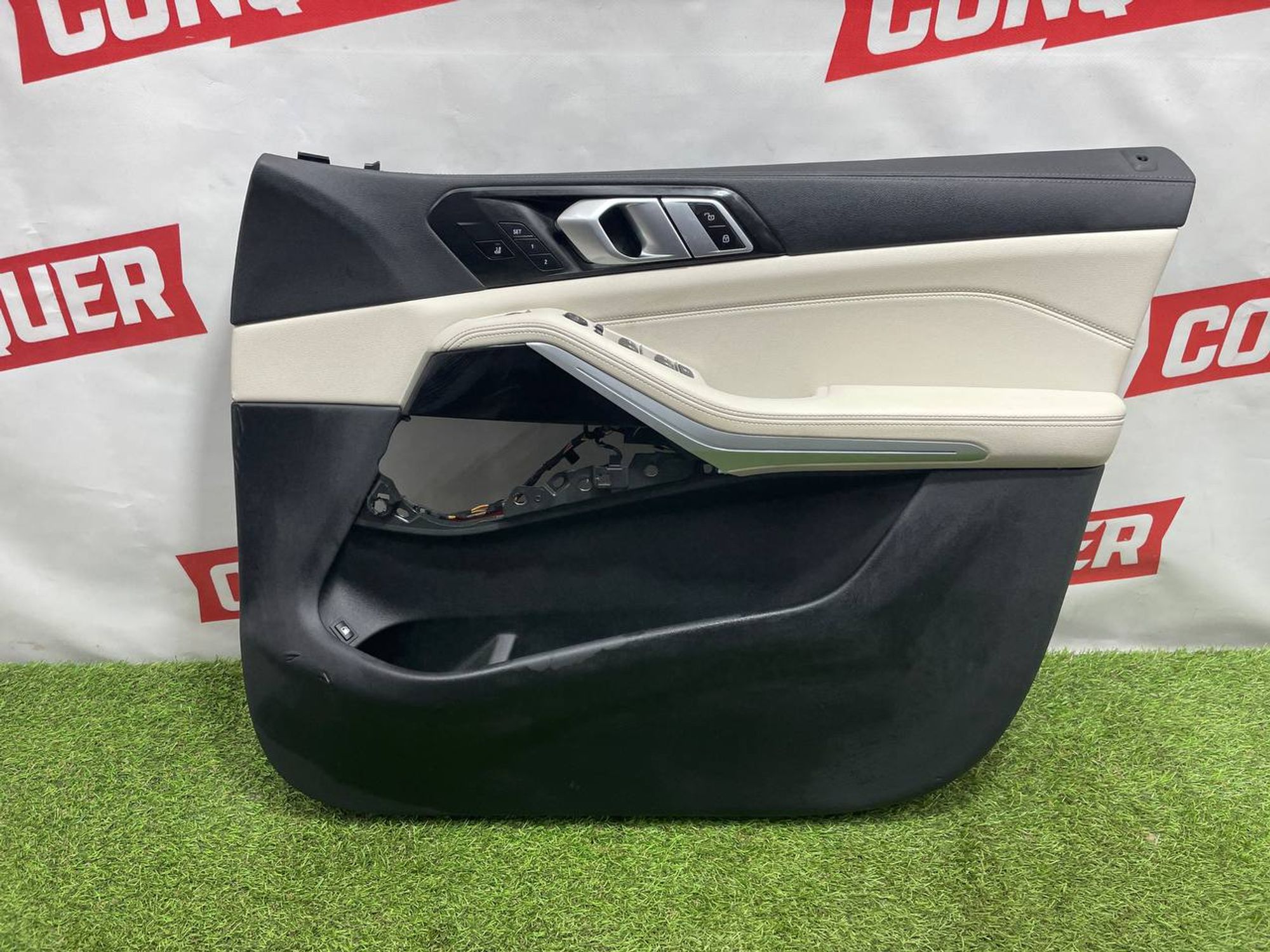 https://ycs.partsauto.market/partsauto-images/thmbs/userImages/h353NjtZg3VDP19b5HMt7LlpbQ93/part/ef105bff-790d-4563-a682-ffa0db63cde3_1710842823745.jpg
