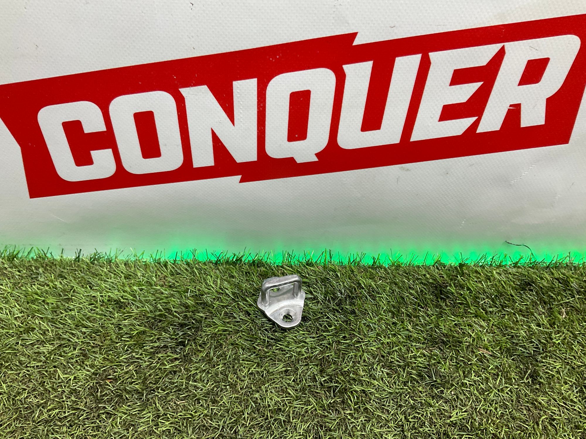 Ответная часть замка двери Land Rover Defender, II 2022, 500 рублей, Москва