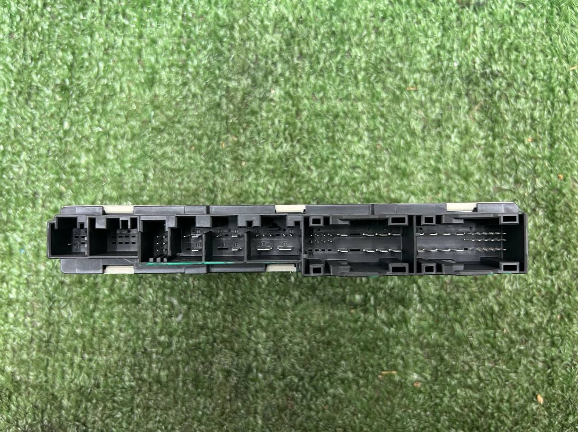 https://ycs.partsauto.market/partsauto-images/thmbs/userImages/h353NjtZg3VDP19b5HMt7LlpbQ93/part/ef7ba2a0-f489-4b18-b92c-299f5487a42e_1731076218635.jpg