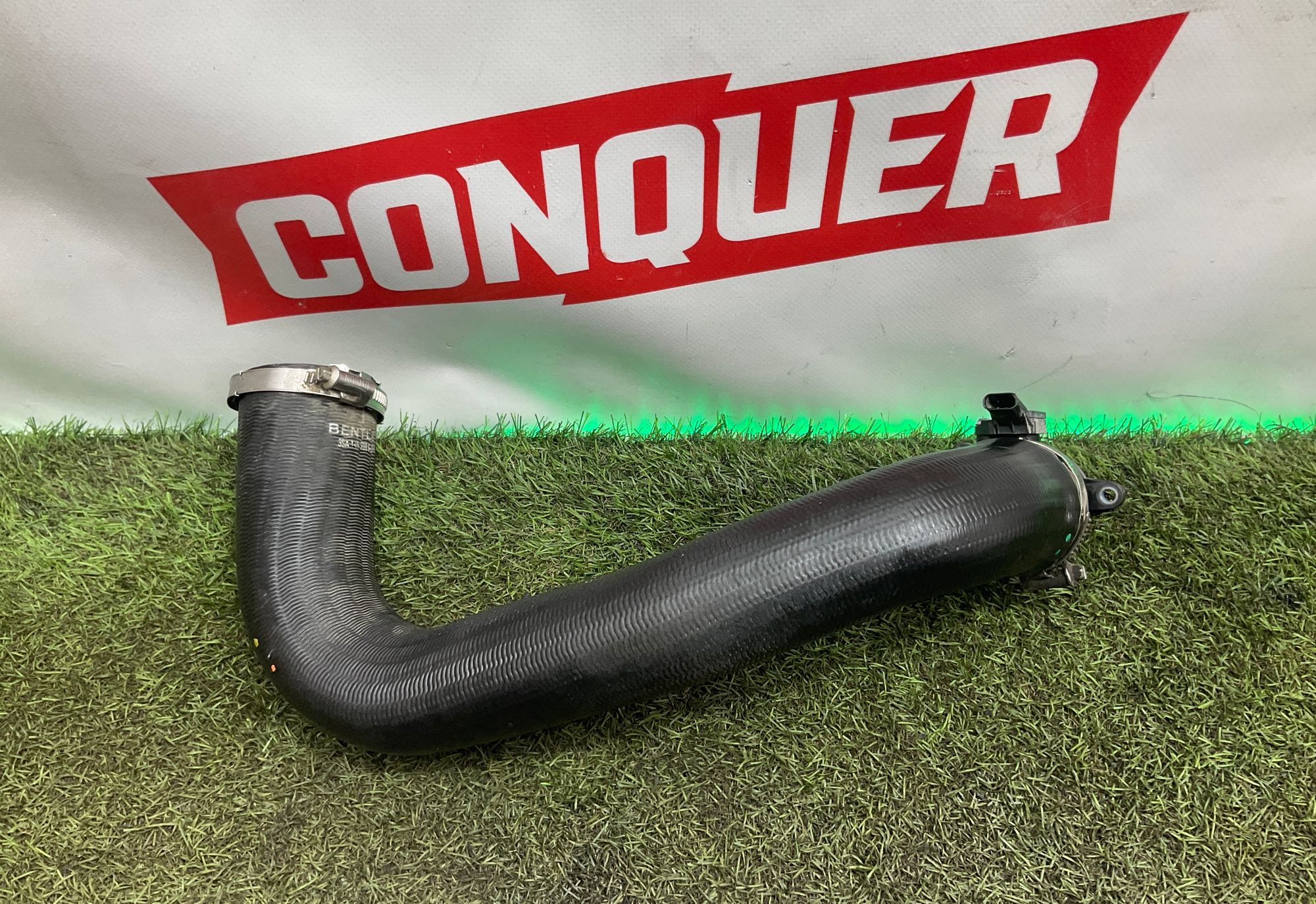 Патрубок интеркулера Bentley Continental GT III 2022, 20000 рублей, Москва