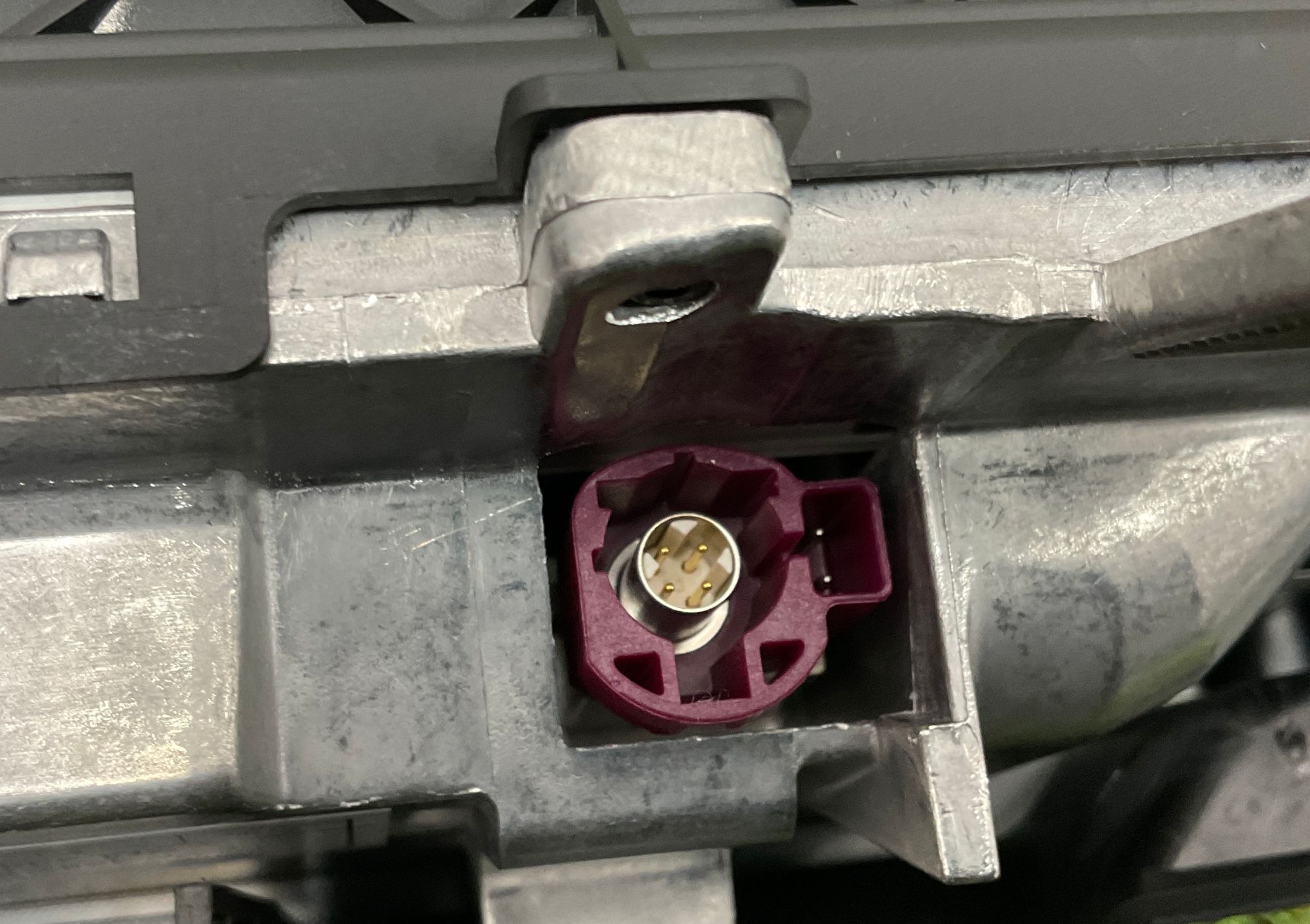 https://ycs.partsauto.market/partsauto-images/thmbs/userImages/h353NjtZg3VDP19b5HMt7LlpbQ93/part/f01defa4-4b50-411b-af45-8ce3fcaccd77_1747987021621.jpg
