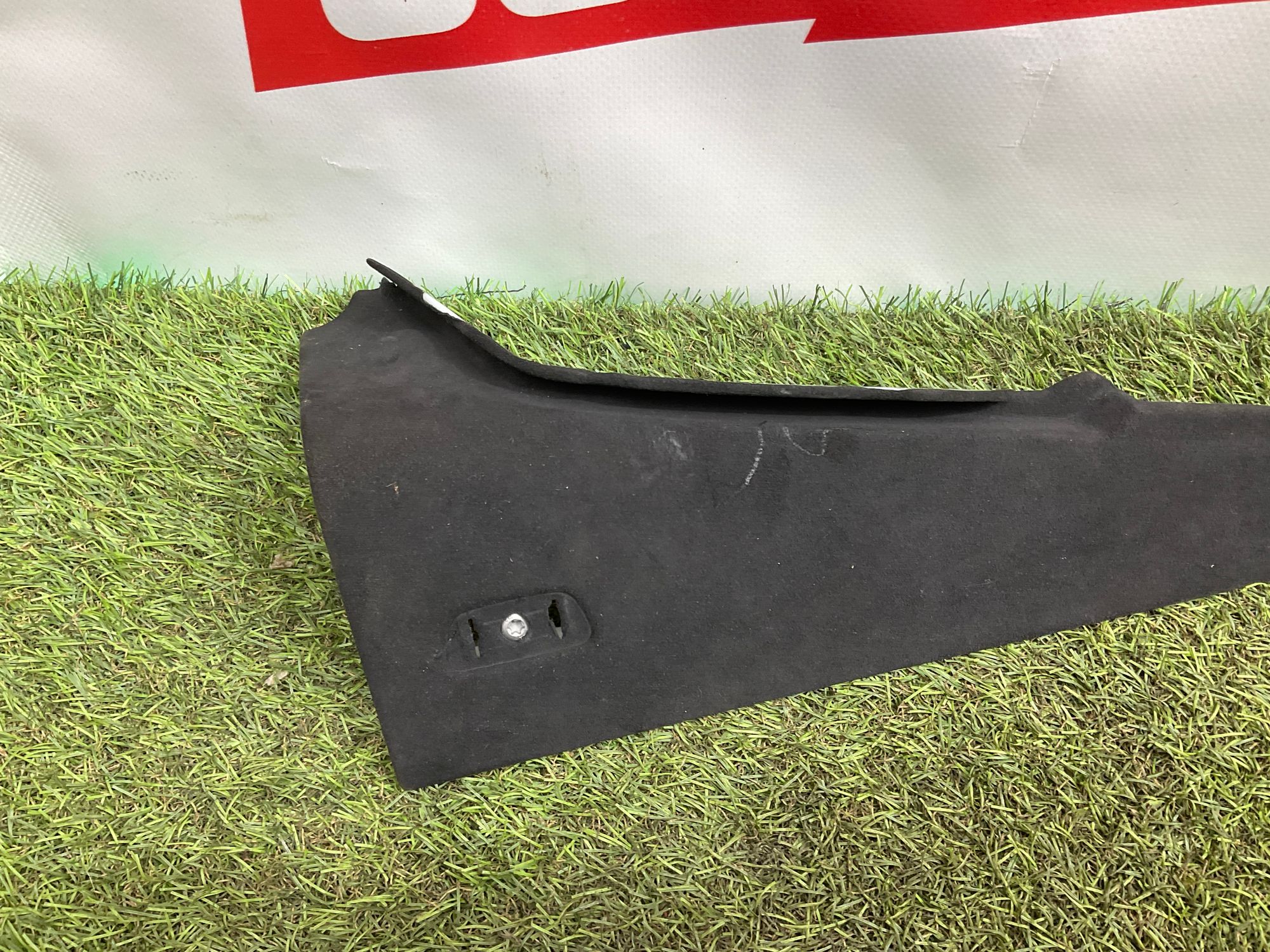 Обшивка задней стойки левая BMW M8 F92 2019, 3000 рублей, Москва