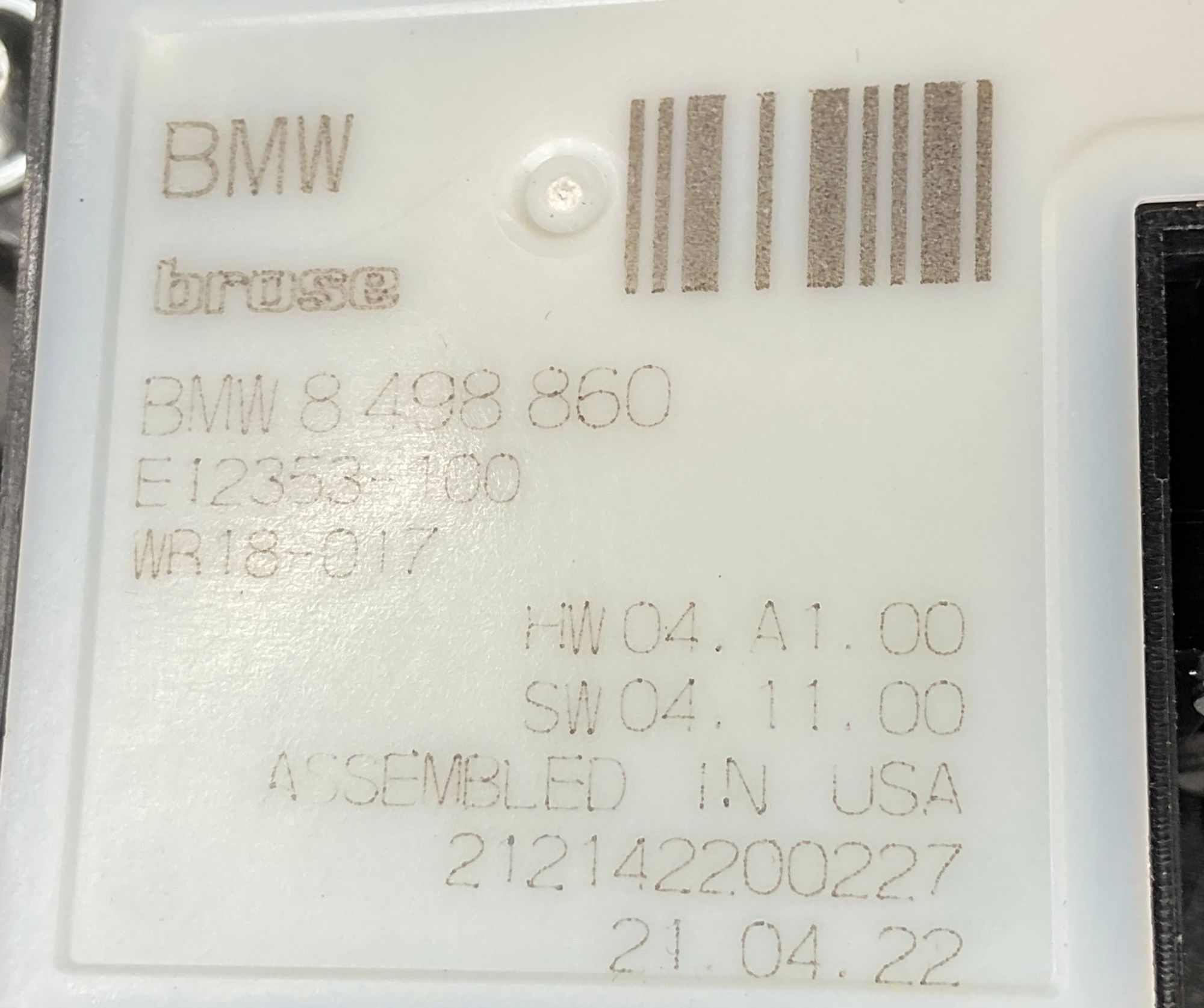 https://ycs.partsauto.market/partsauto-images/thmbs/userImages/h353NjtZg3VDP19b5HMt7LlpbQ93/part/f09fdce4-0441-405b-8130-616a94894292_1748505199487.jpg