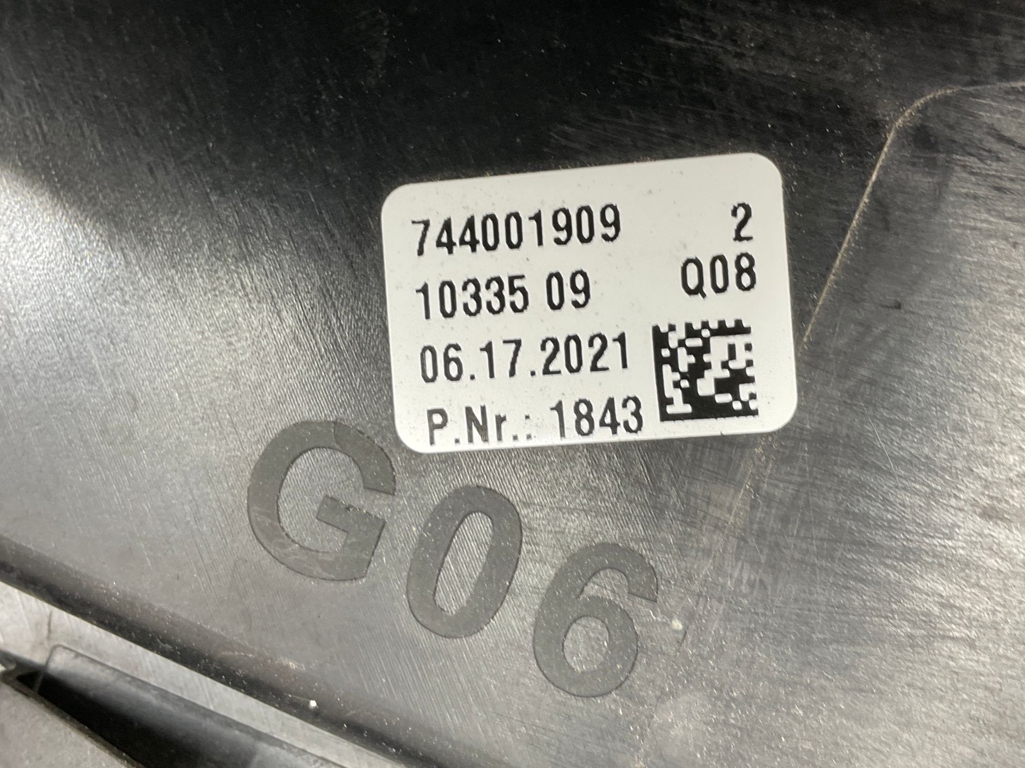 https://ycs.partsauto.market/partsauto-images/thmbs/userImages/h353NjtZg3VDP19b5HMt7LlpbQ93/part/f0e41017-c93b-4872-bbcb-9abc836b563e_1740668365118.jpg
